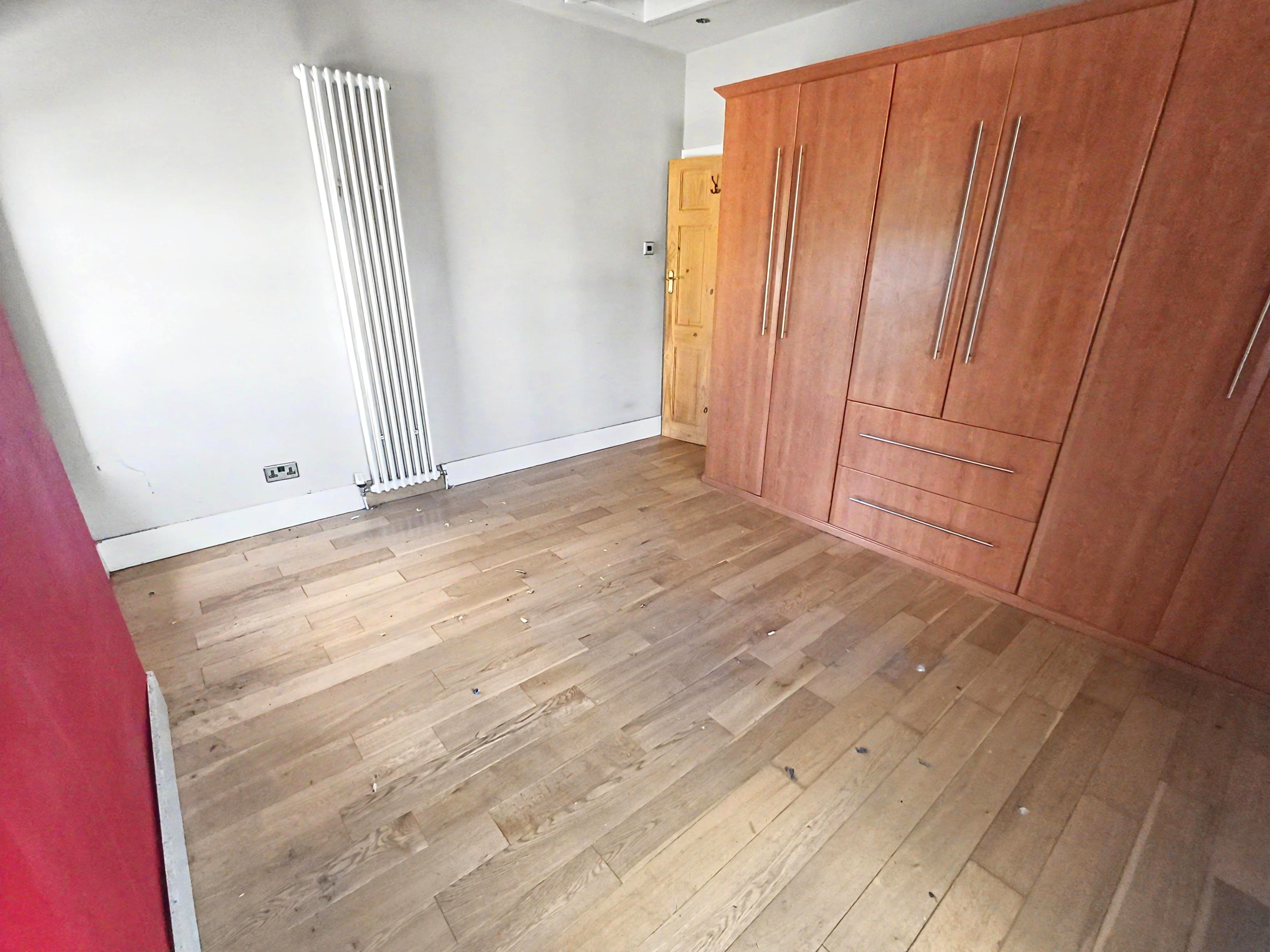 Image 10 of 18