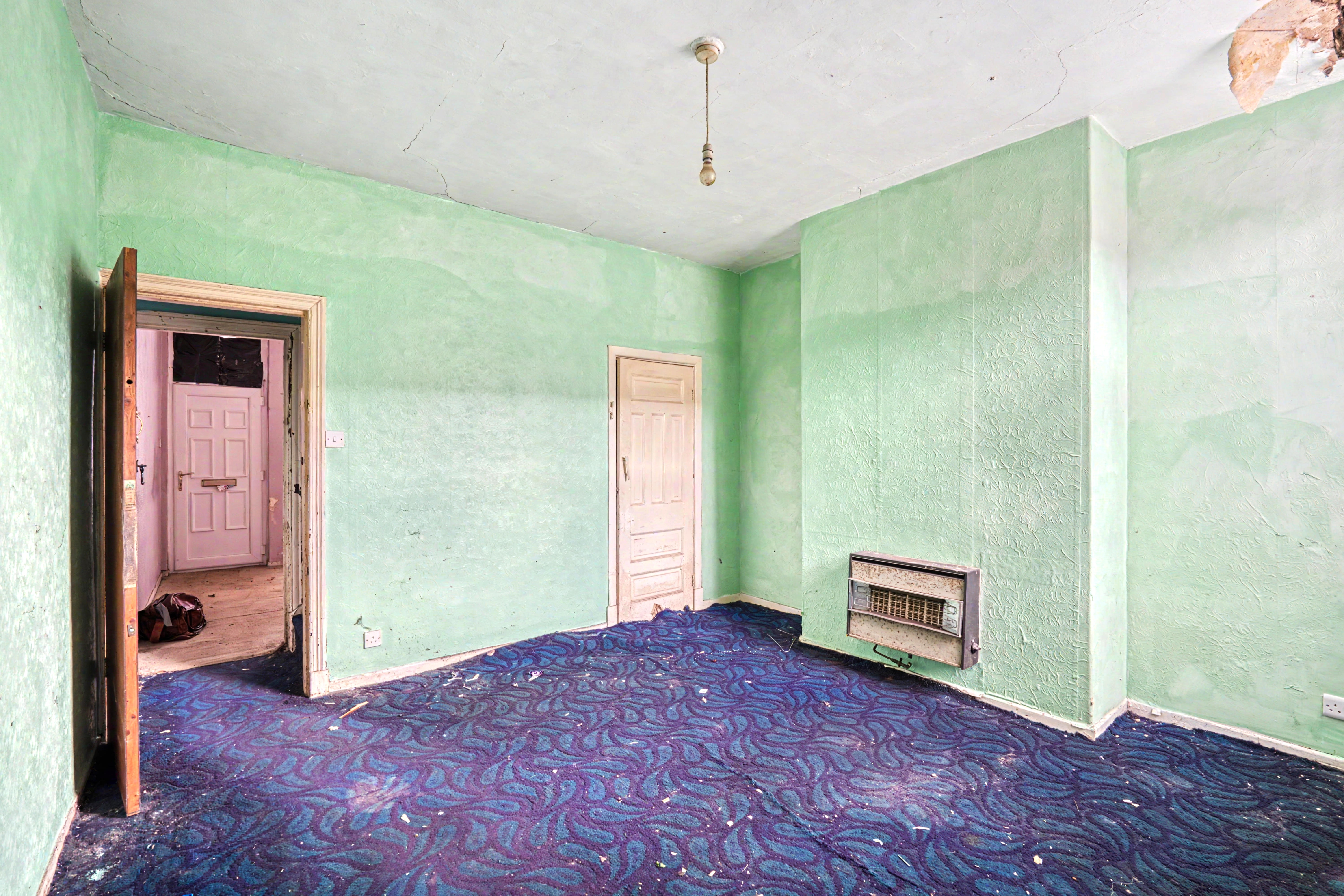 Image 5 of 15