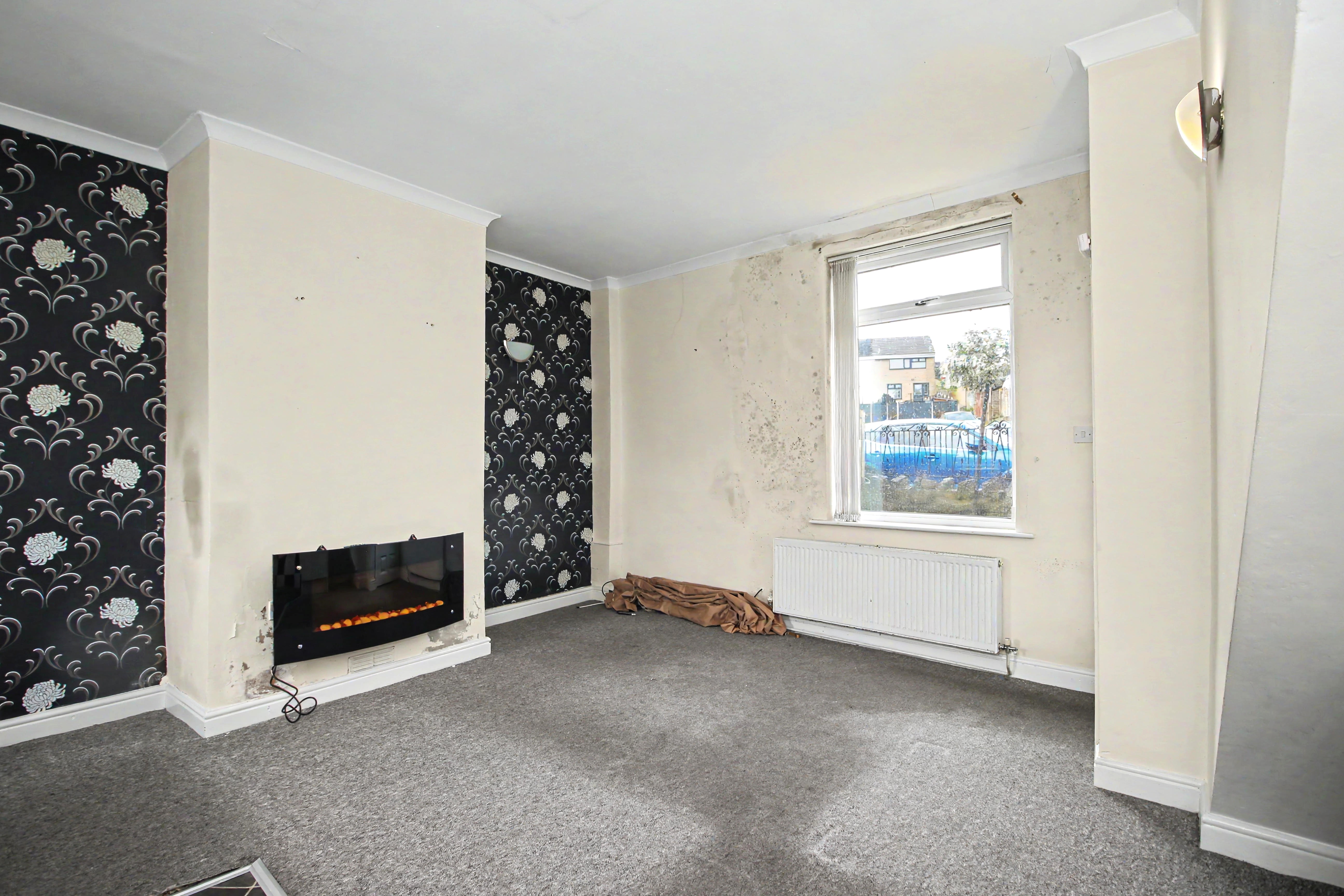 Image 2 of 13