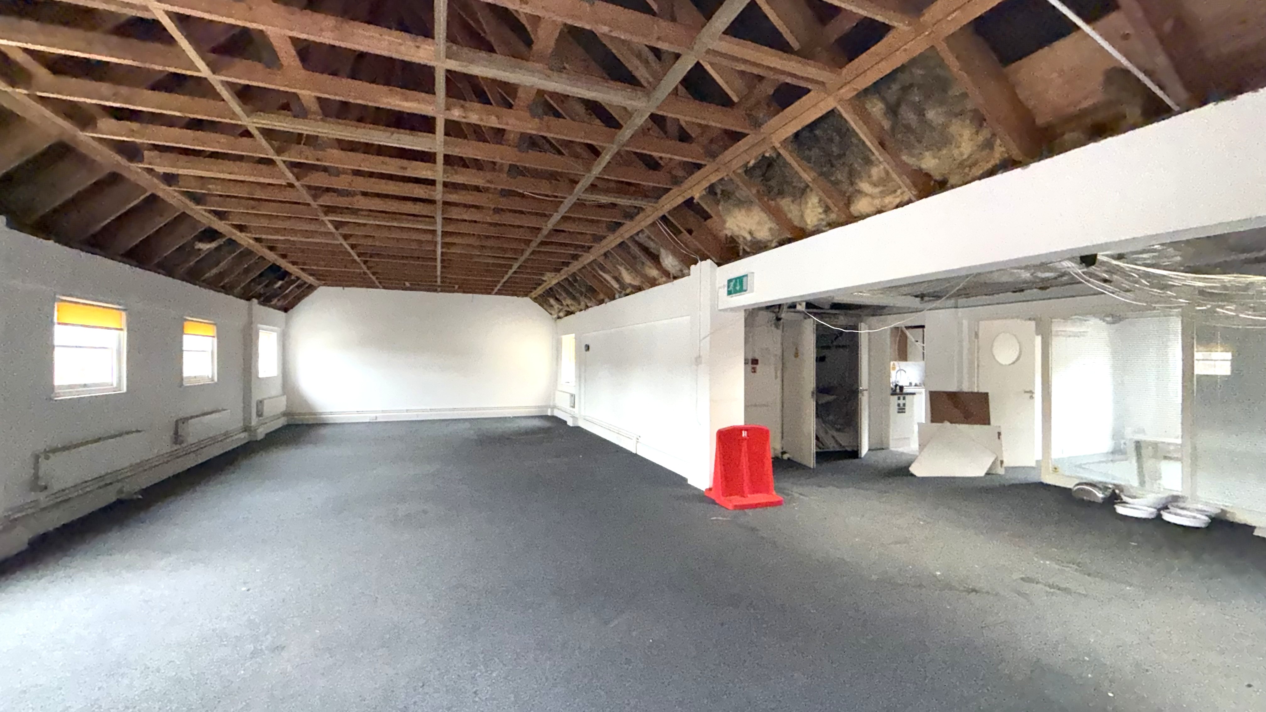 Image 2 of 14