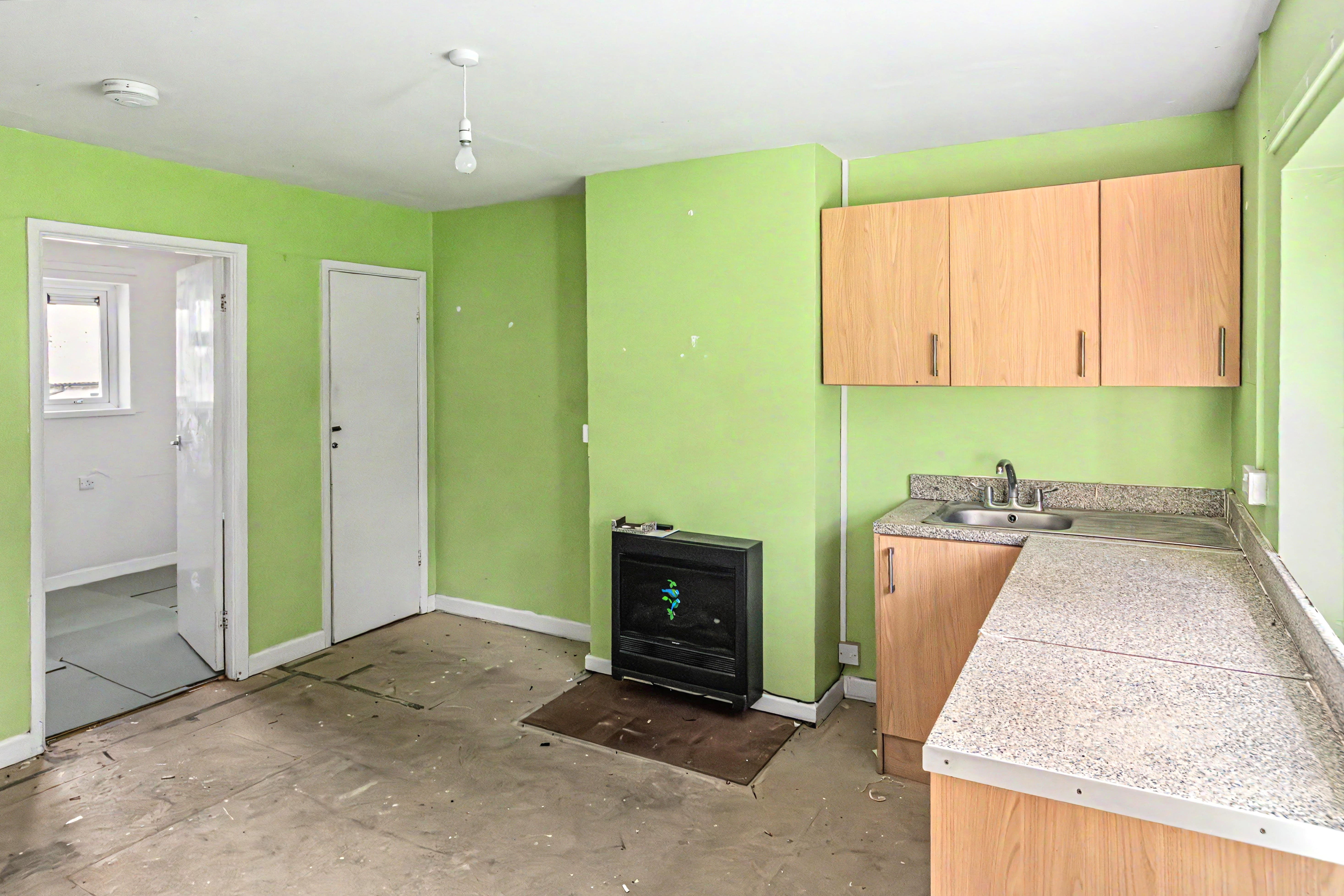 Image 4 of 14