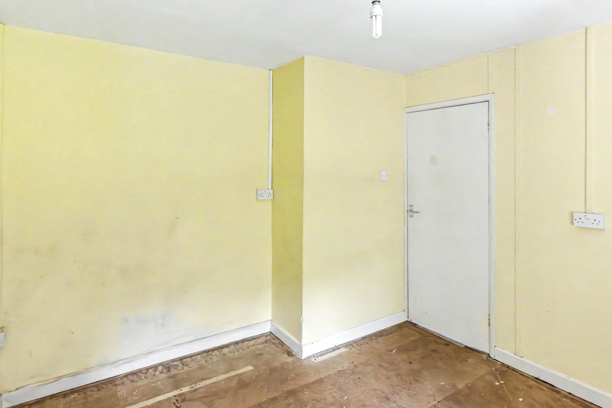 Image 6 of 14