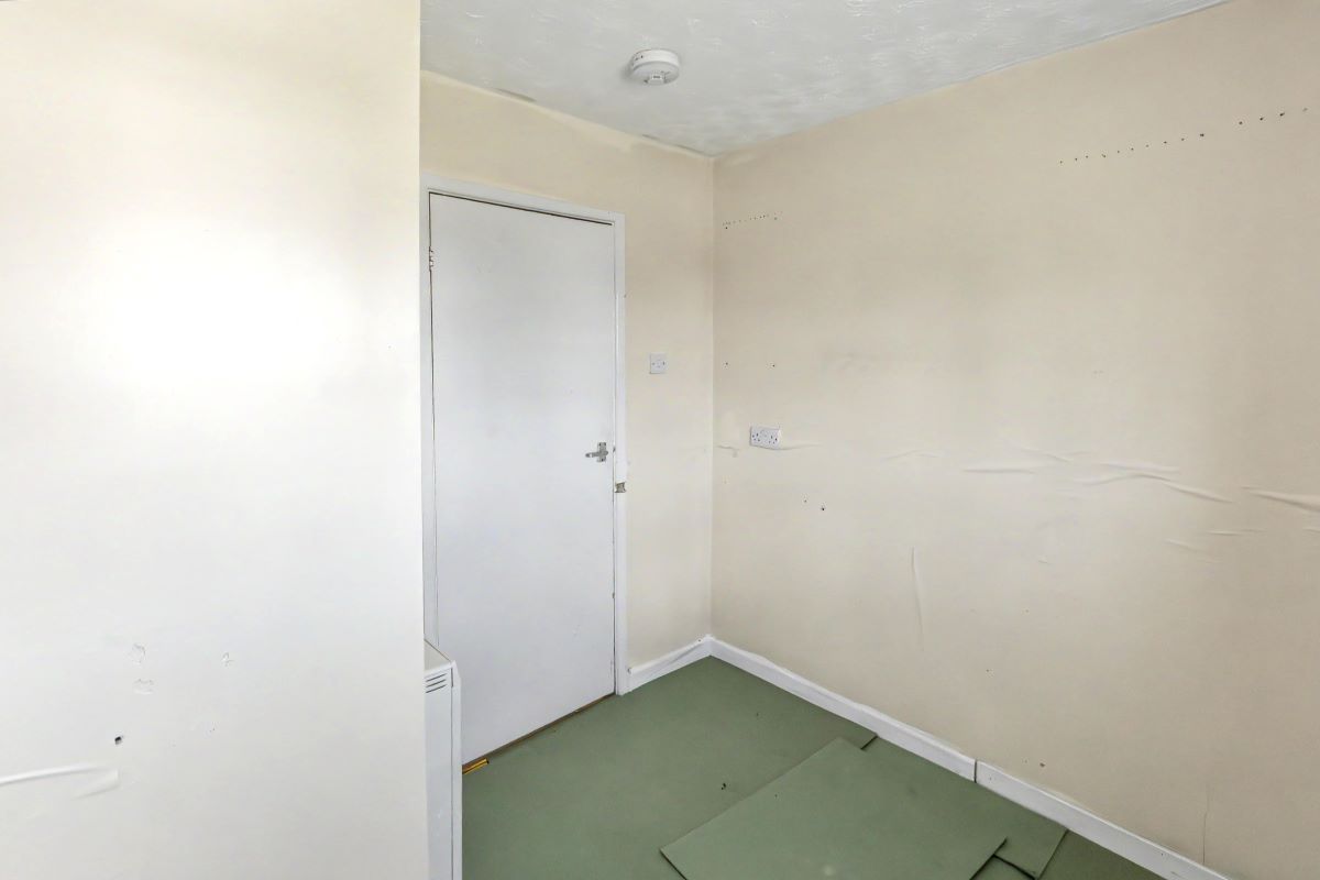 Image 8 of 14