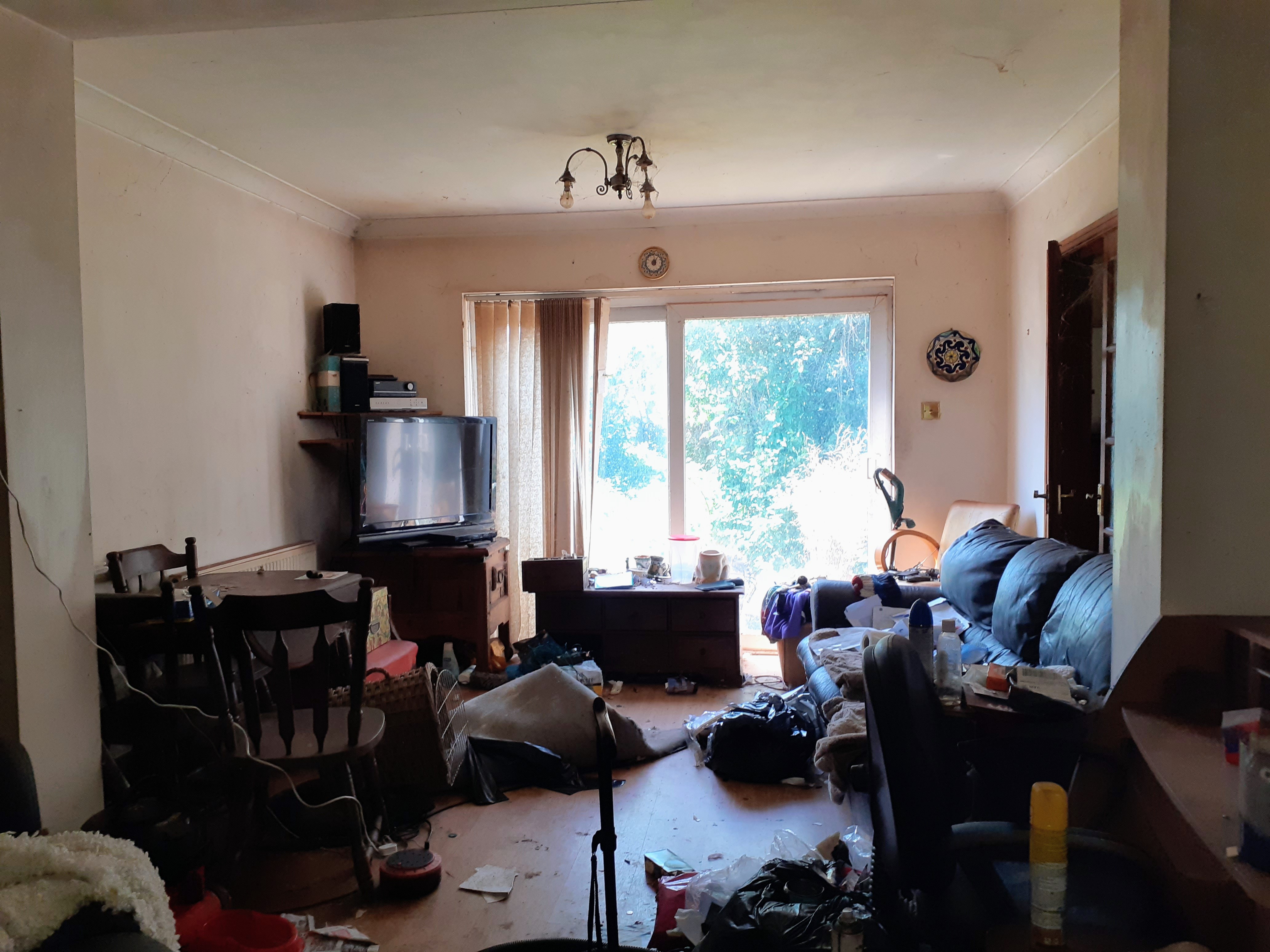 Image 3 of 7
