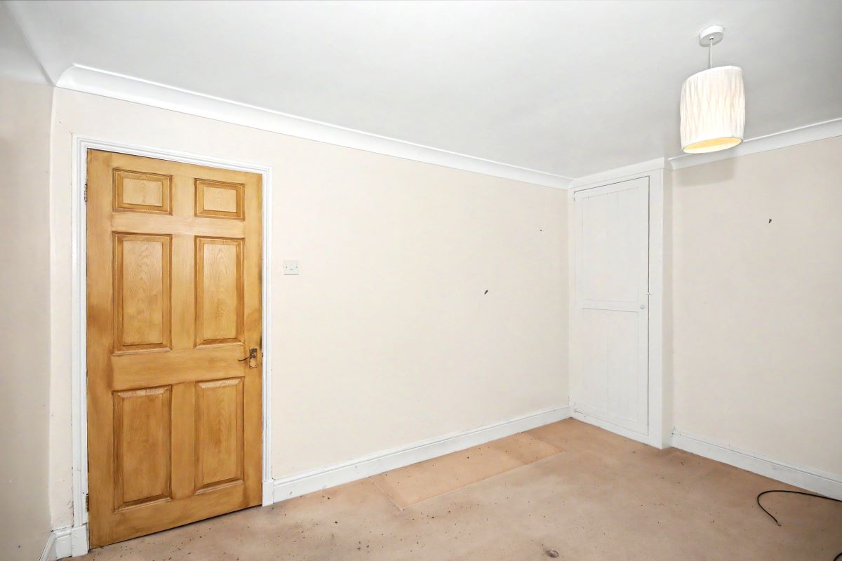 Image 8 of 17