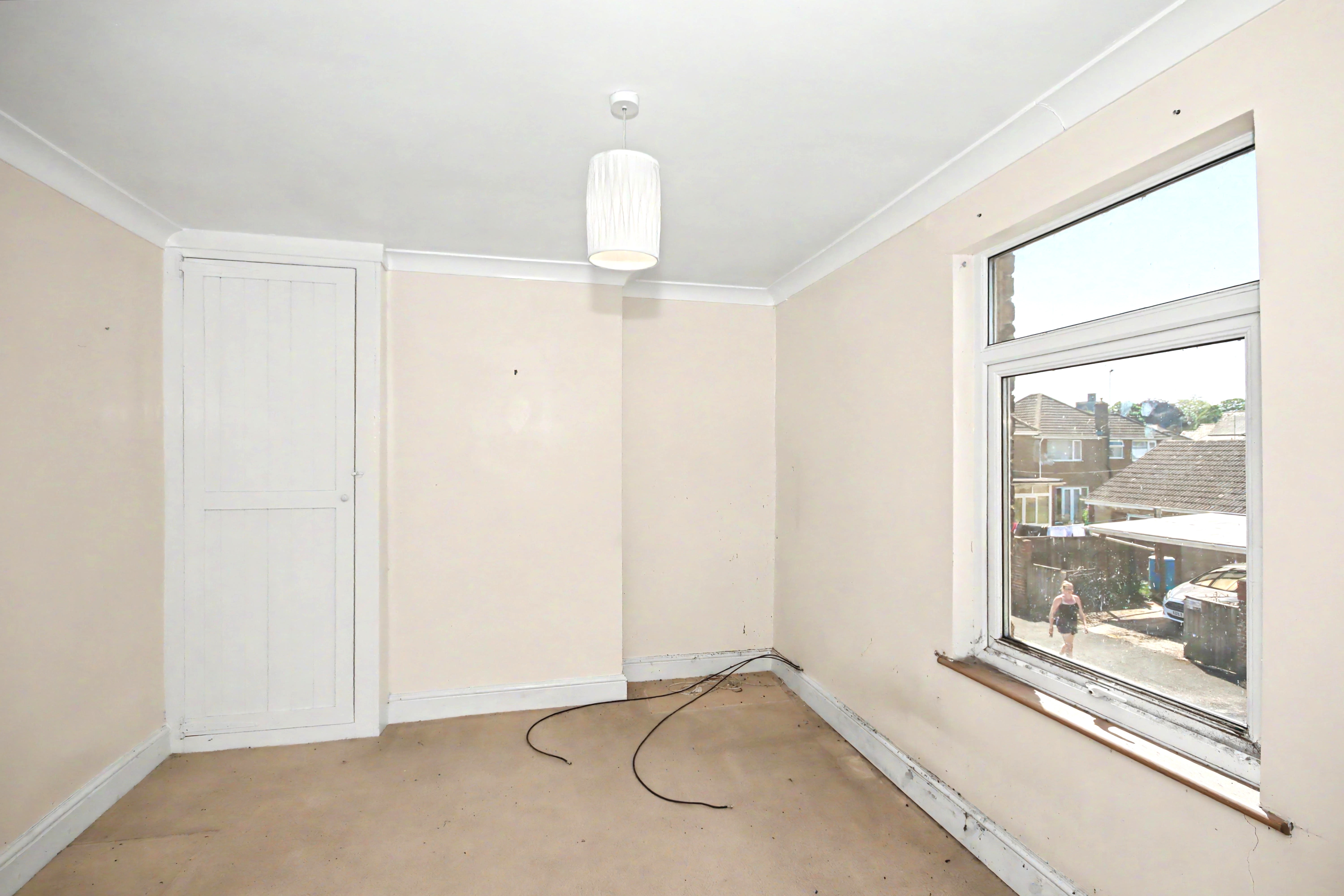 Image 11 of 17