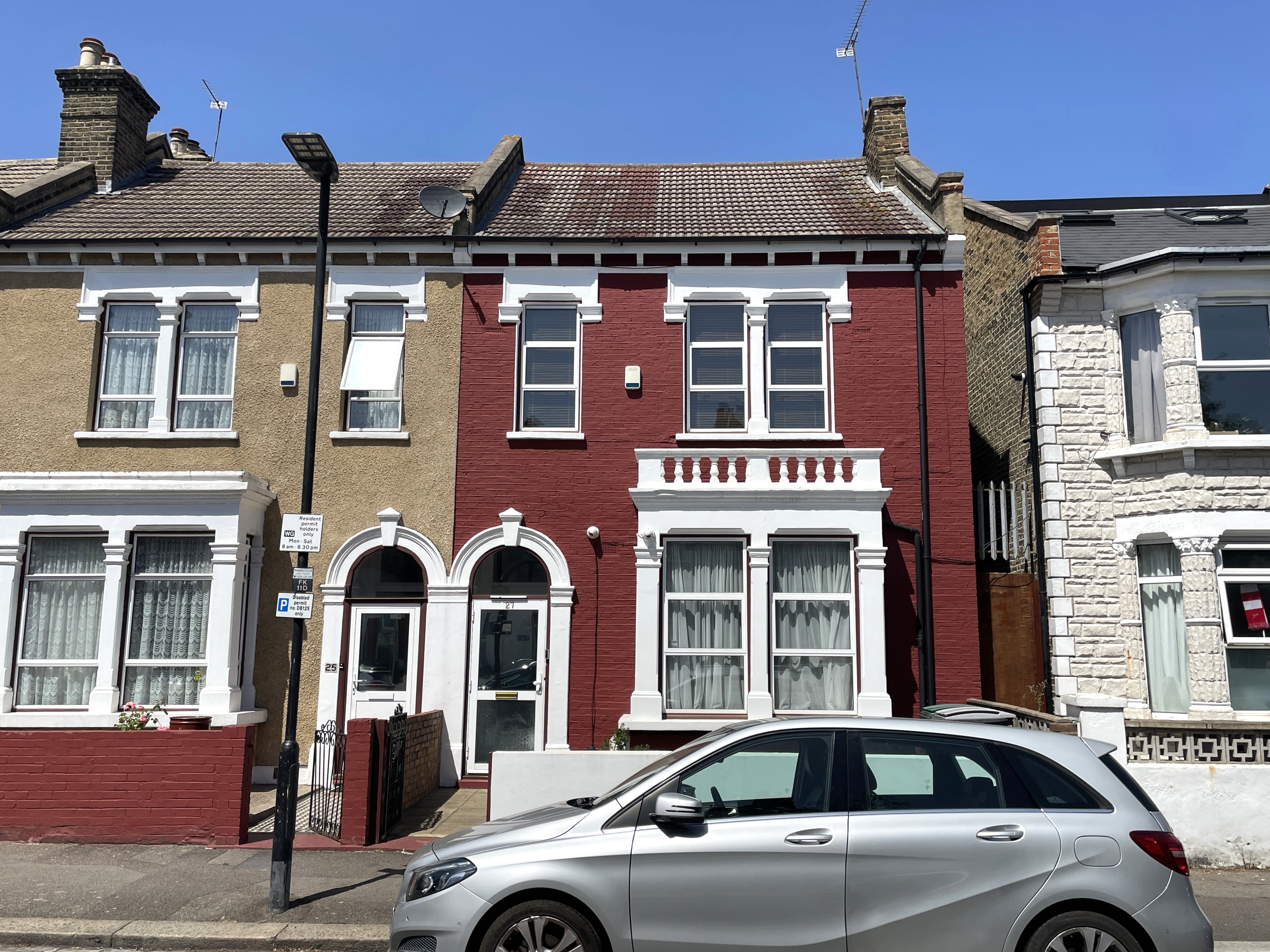 Image 1 of 20