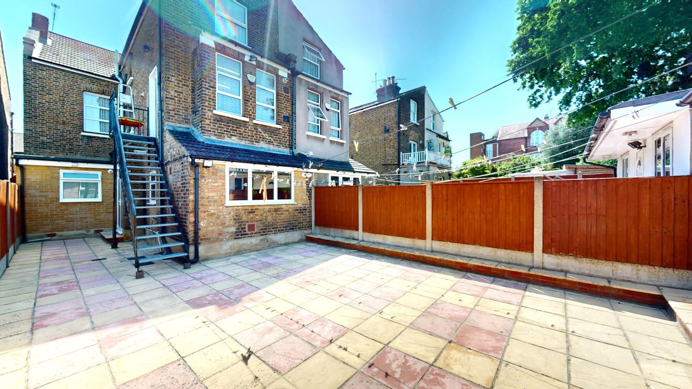 Image 19 of 20