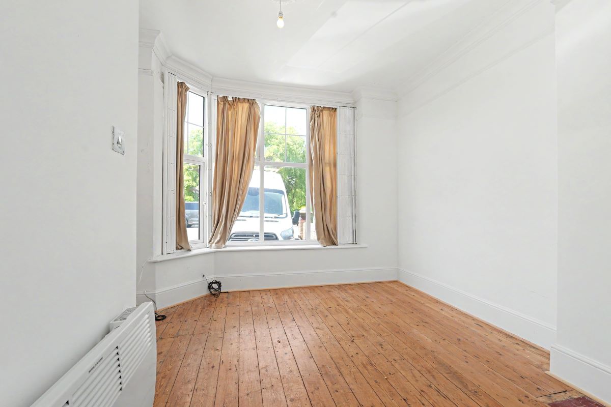 Image 6 of 11