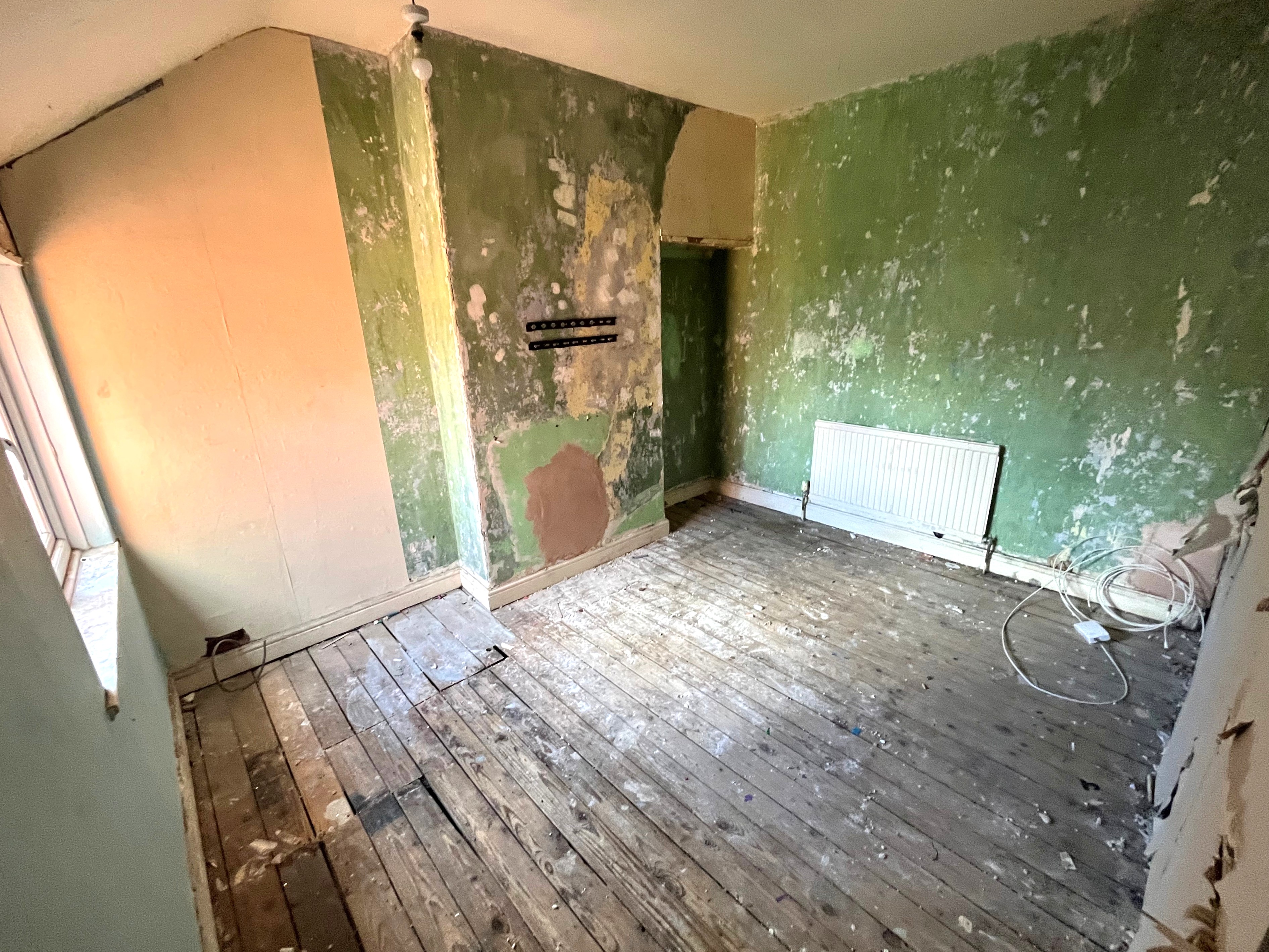 Image 11 of 14