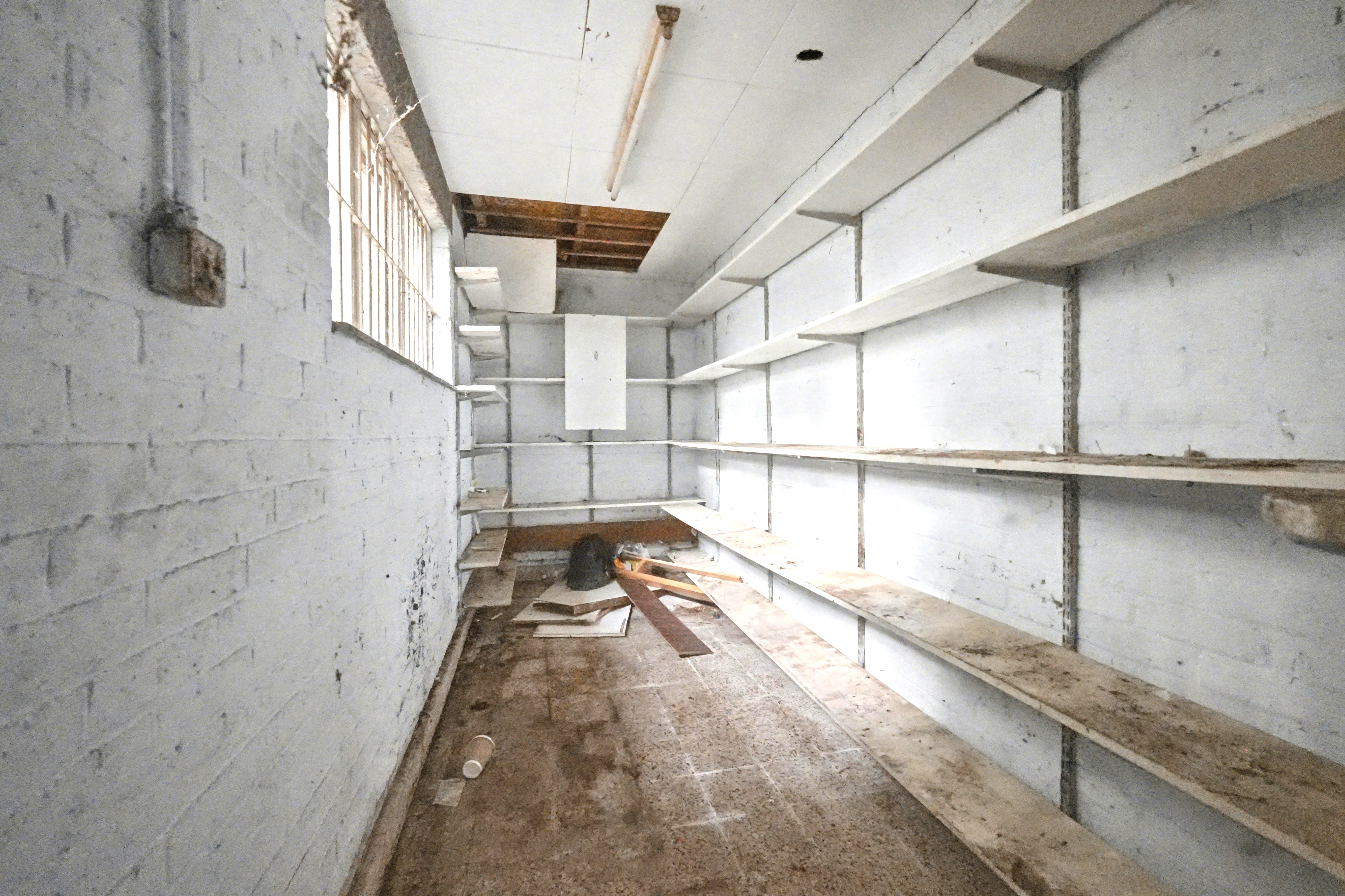 Image 20 of 23