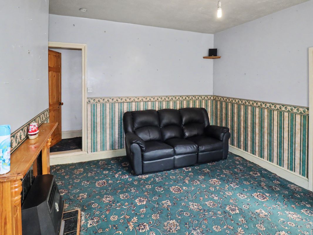 Image 4 of 15
