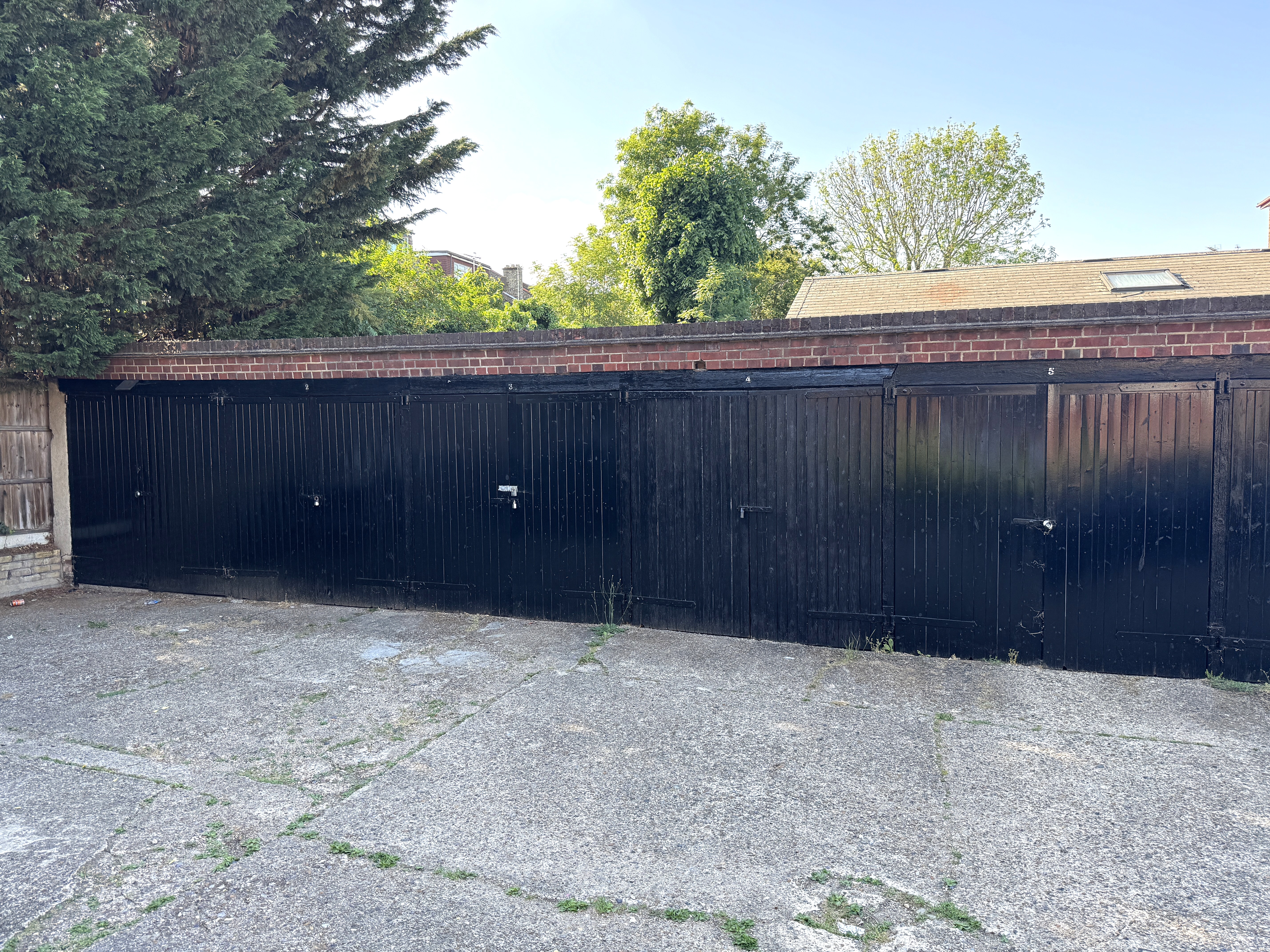 Image 2 of 3