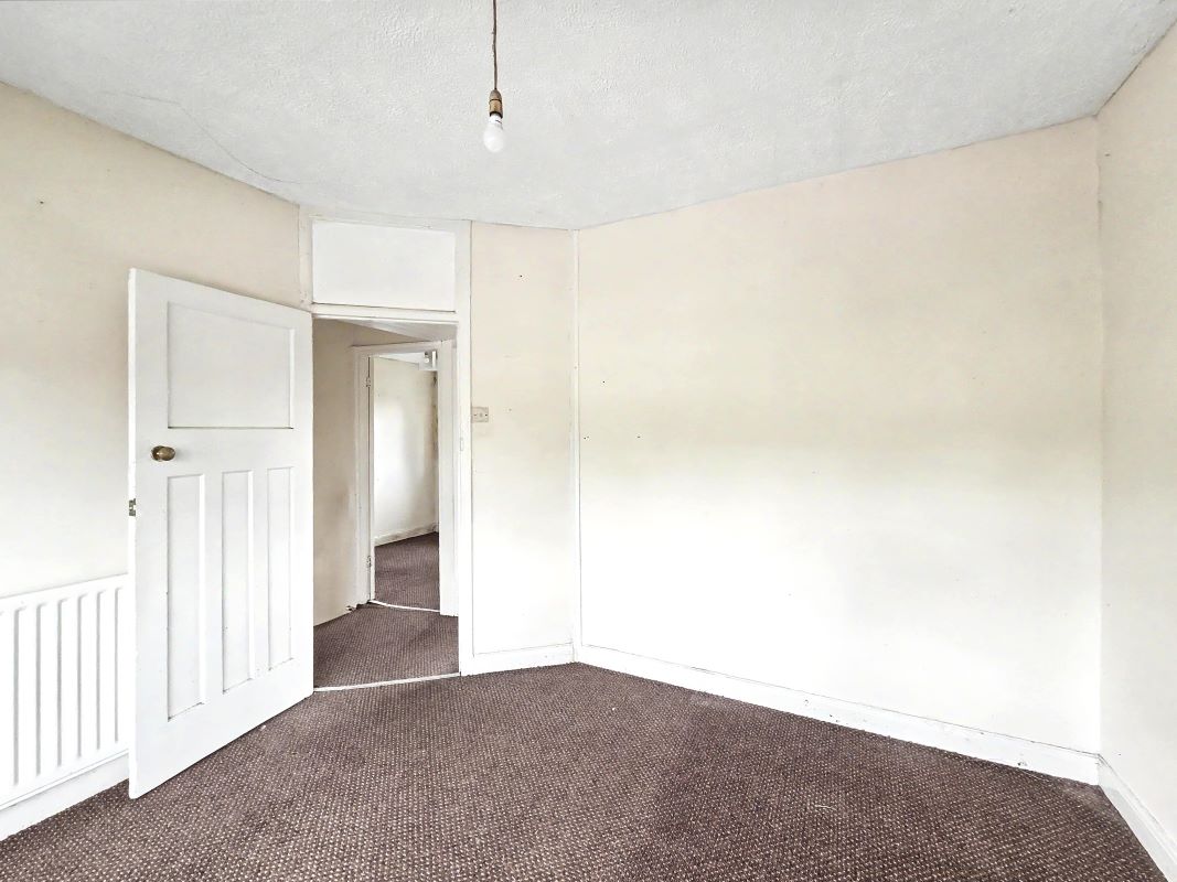 Image 9 of 16