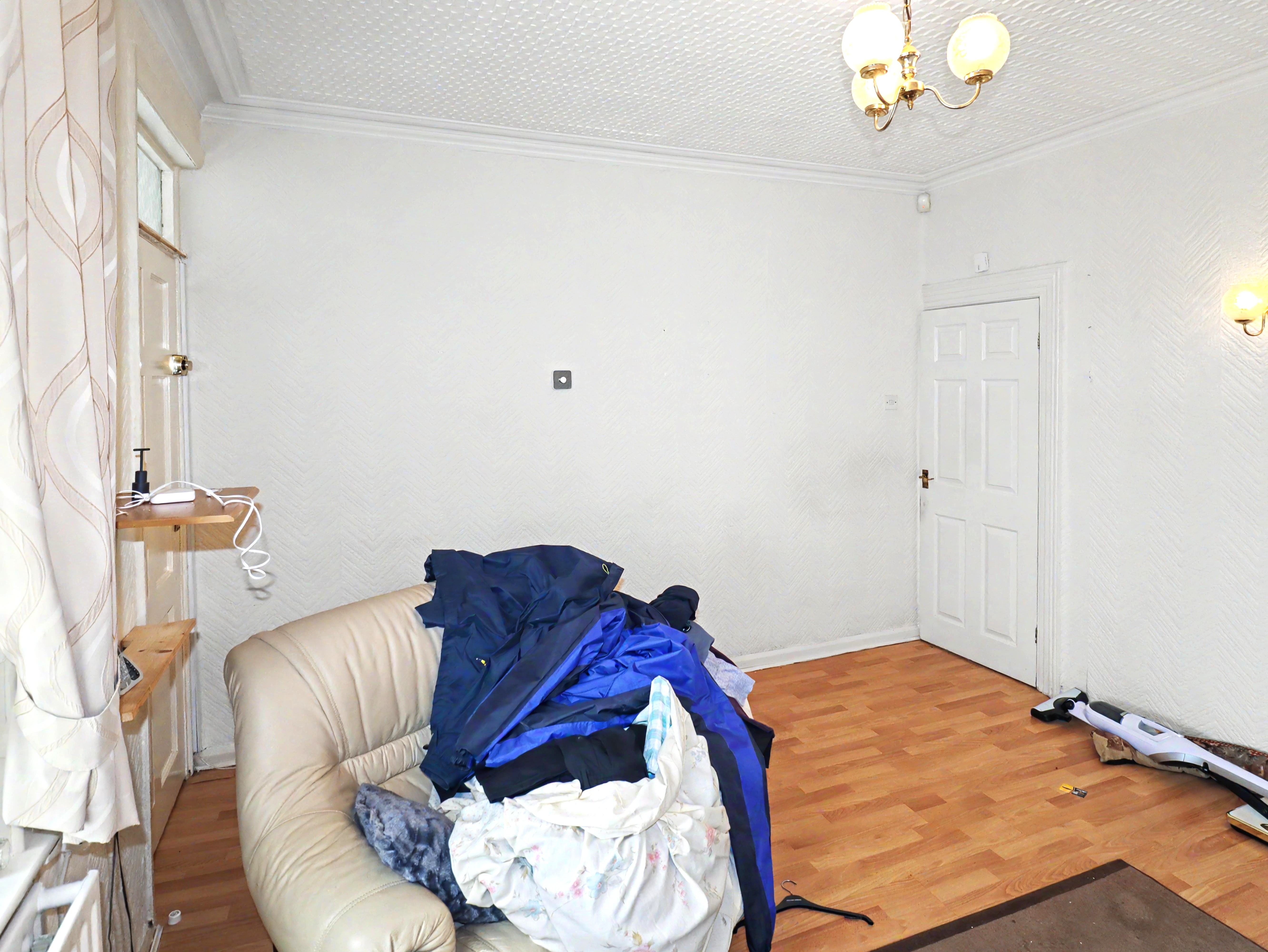 Image 4 of 13