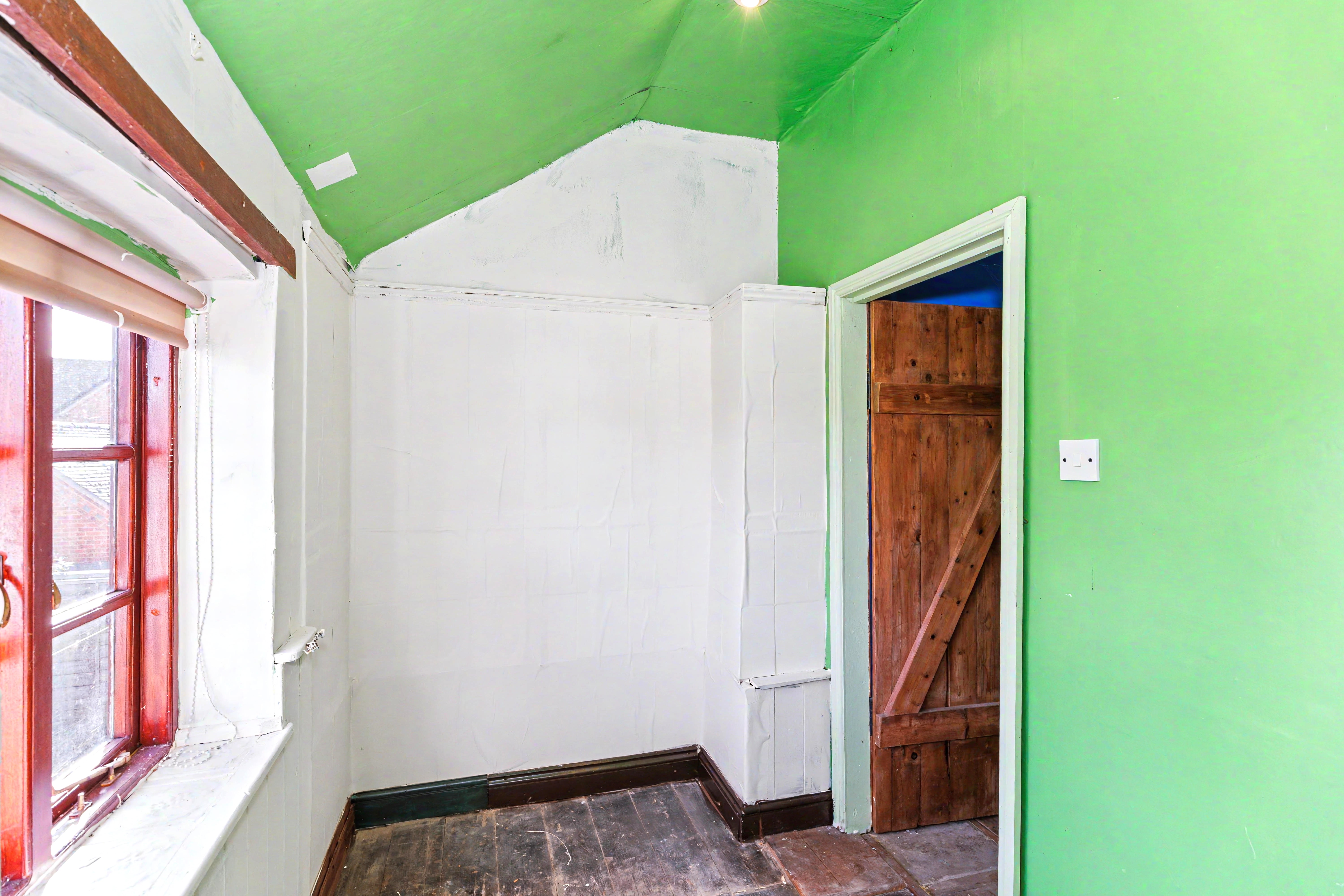 Image 8 of 9