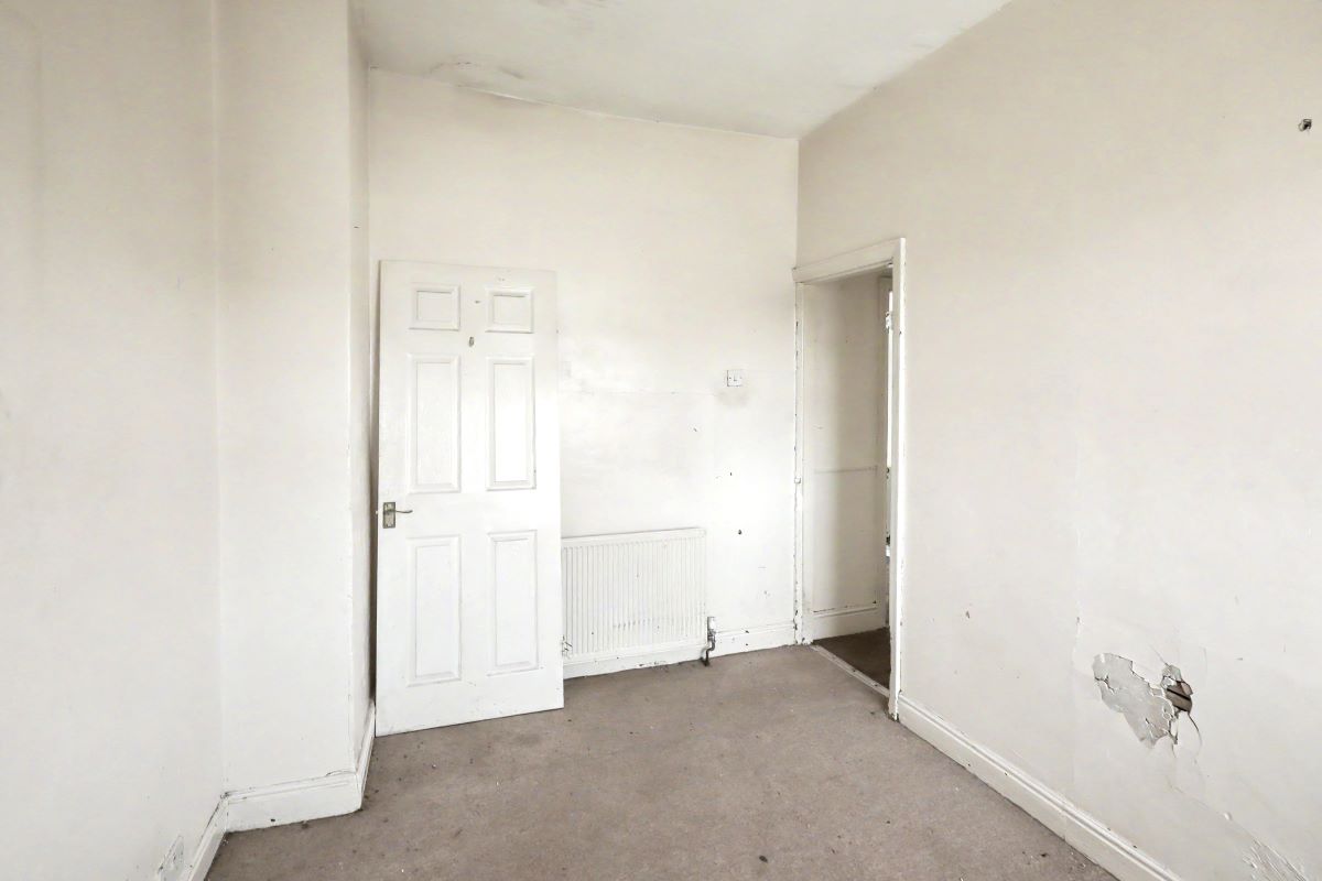 Image 11 of 14