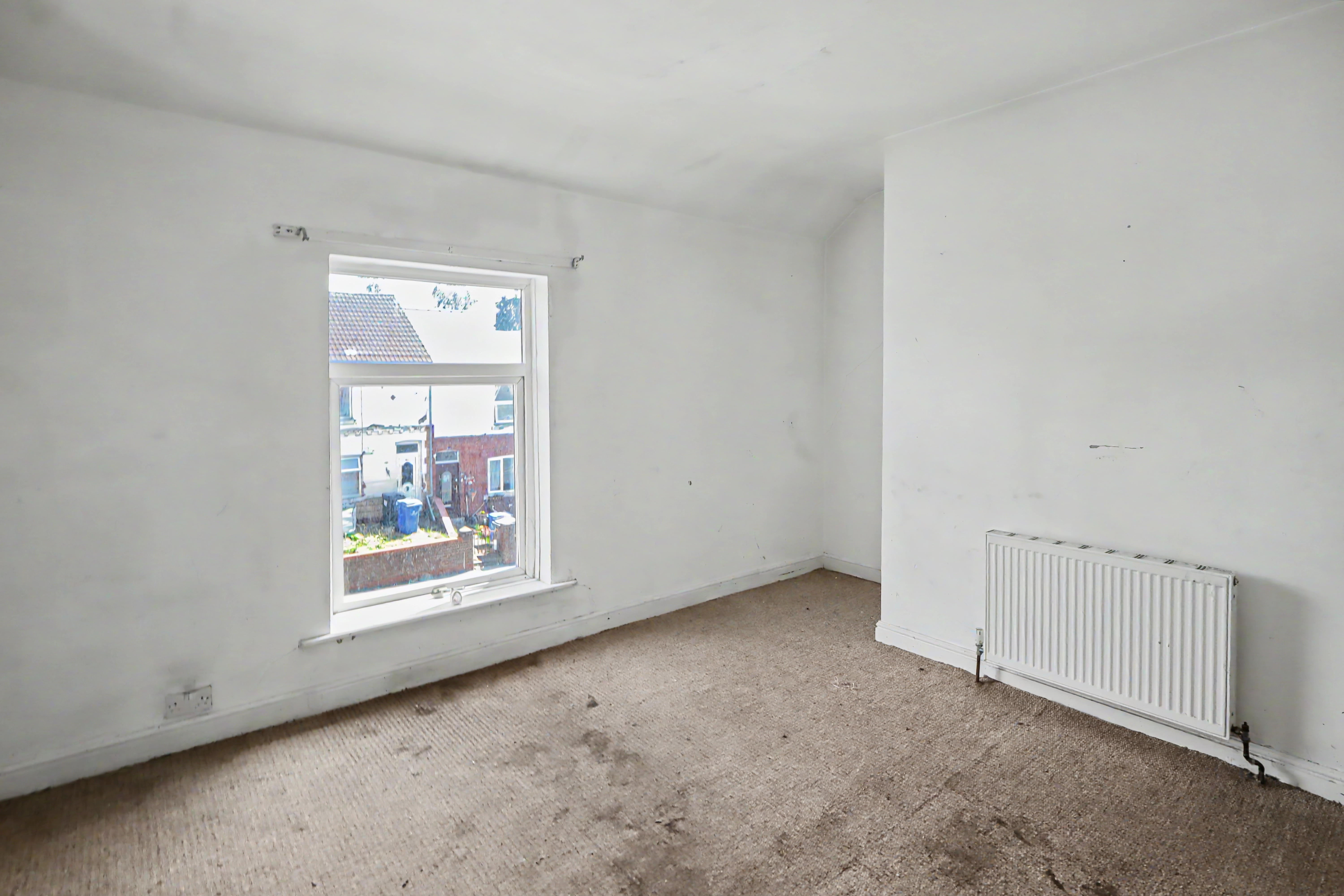 Image 7 of 14