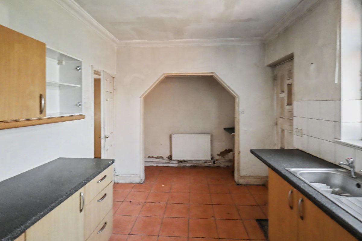 Image 6 of 14