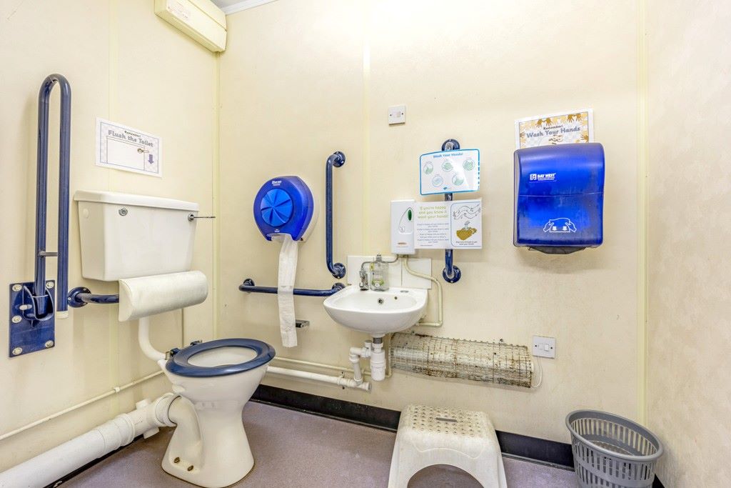 Image 14 of 20