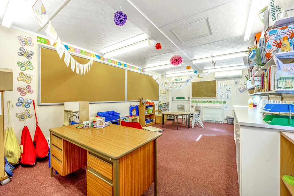 Image 10 of 20