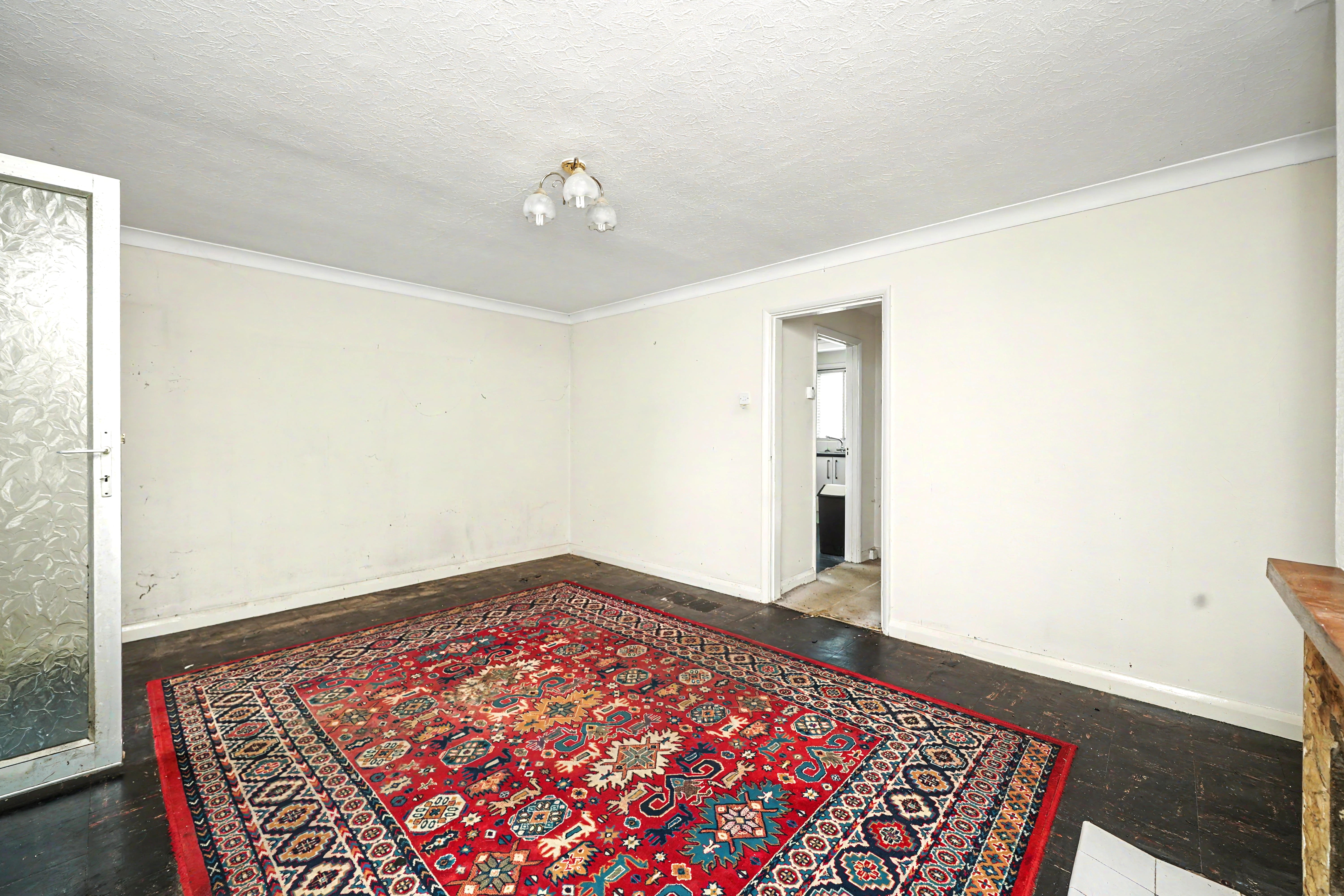 Image 3 of 23