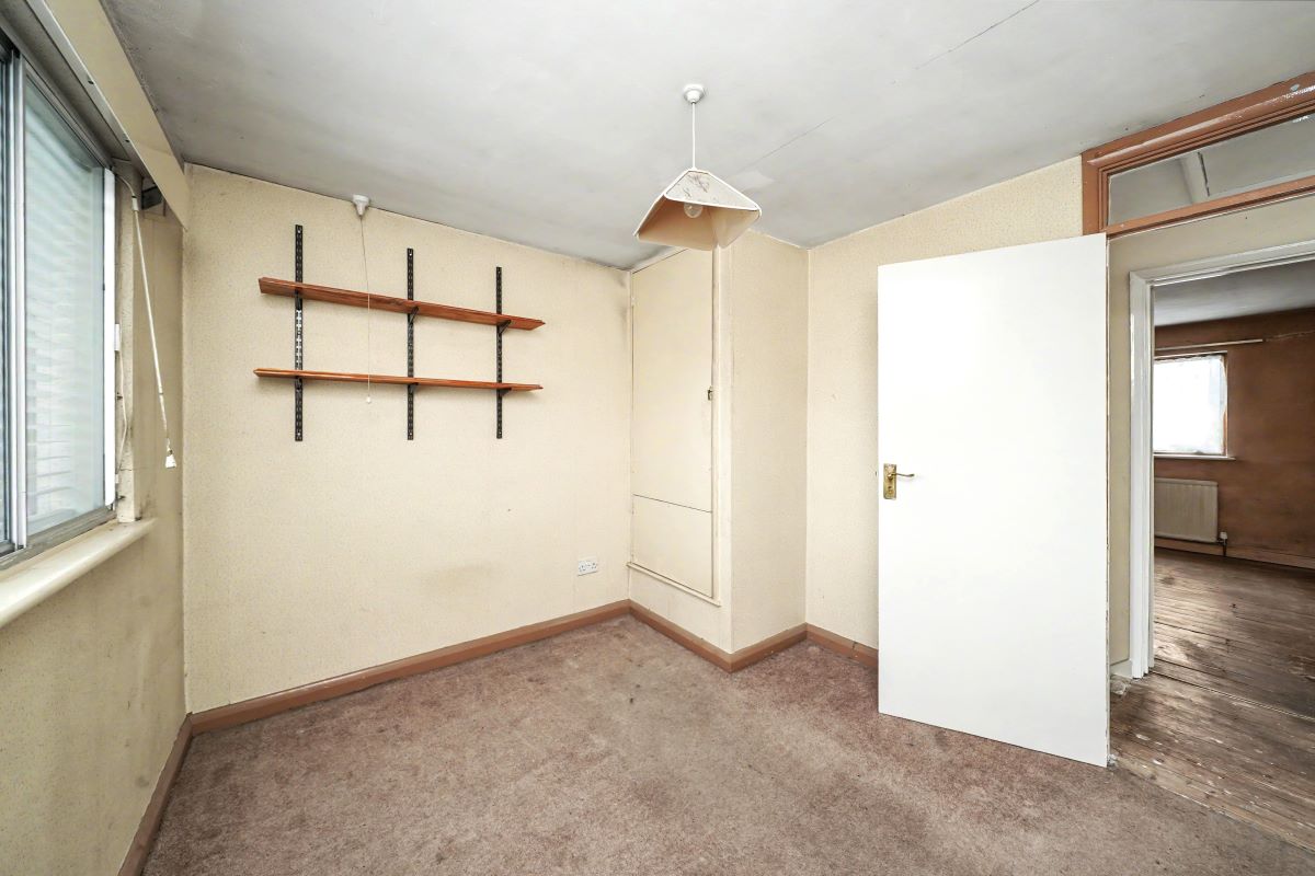 Image 10 of 23