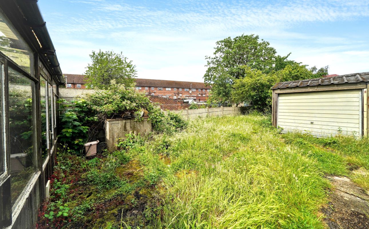 Image 19 of 23