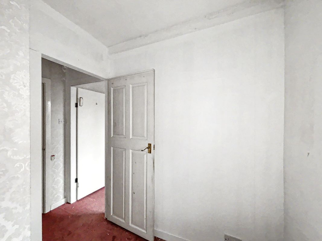 Image 11 of 12
