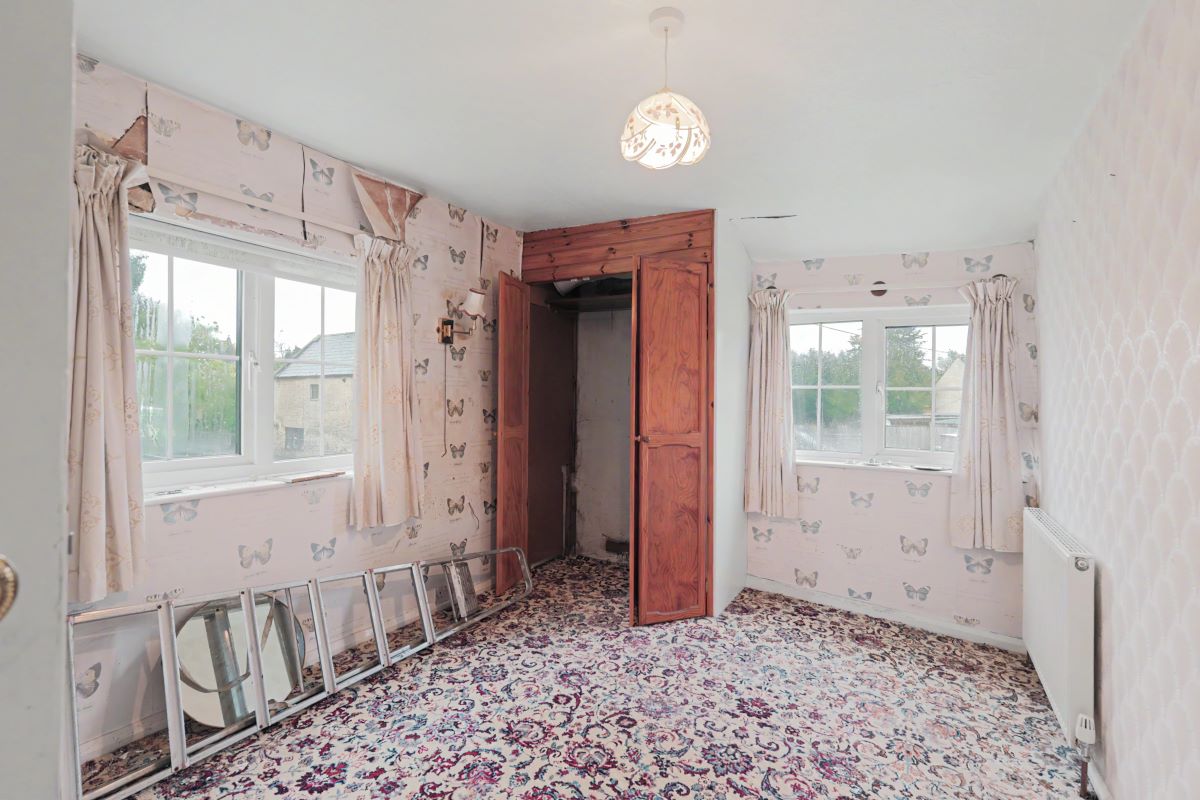 Image 11 of 23