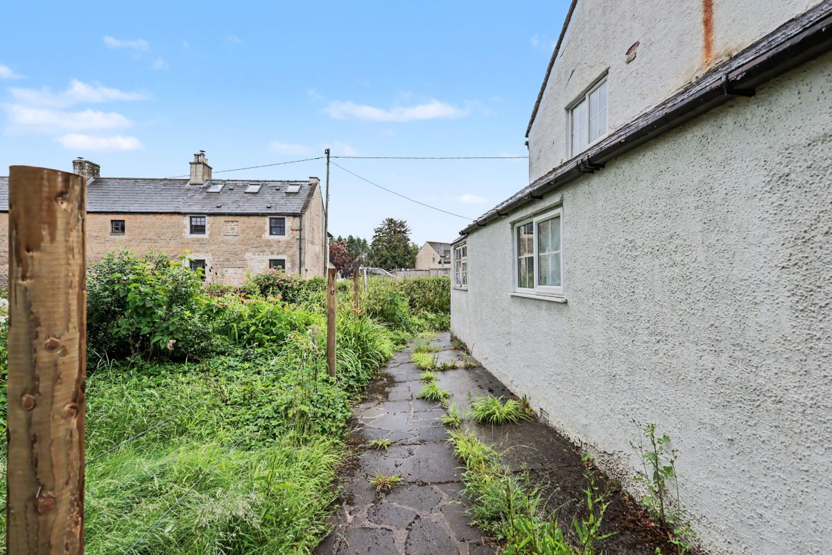 Image 21 of 23