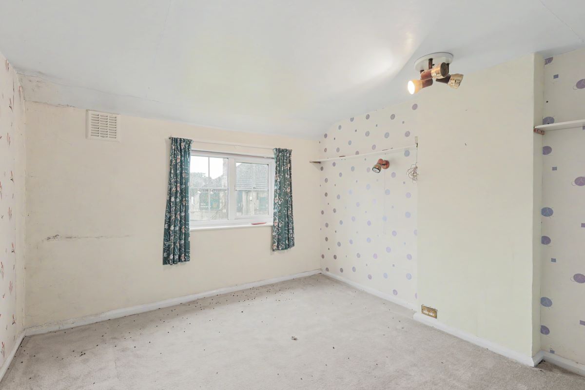 Image 8 of 23