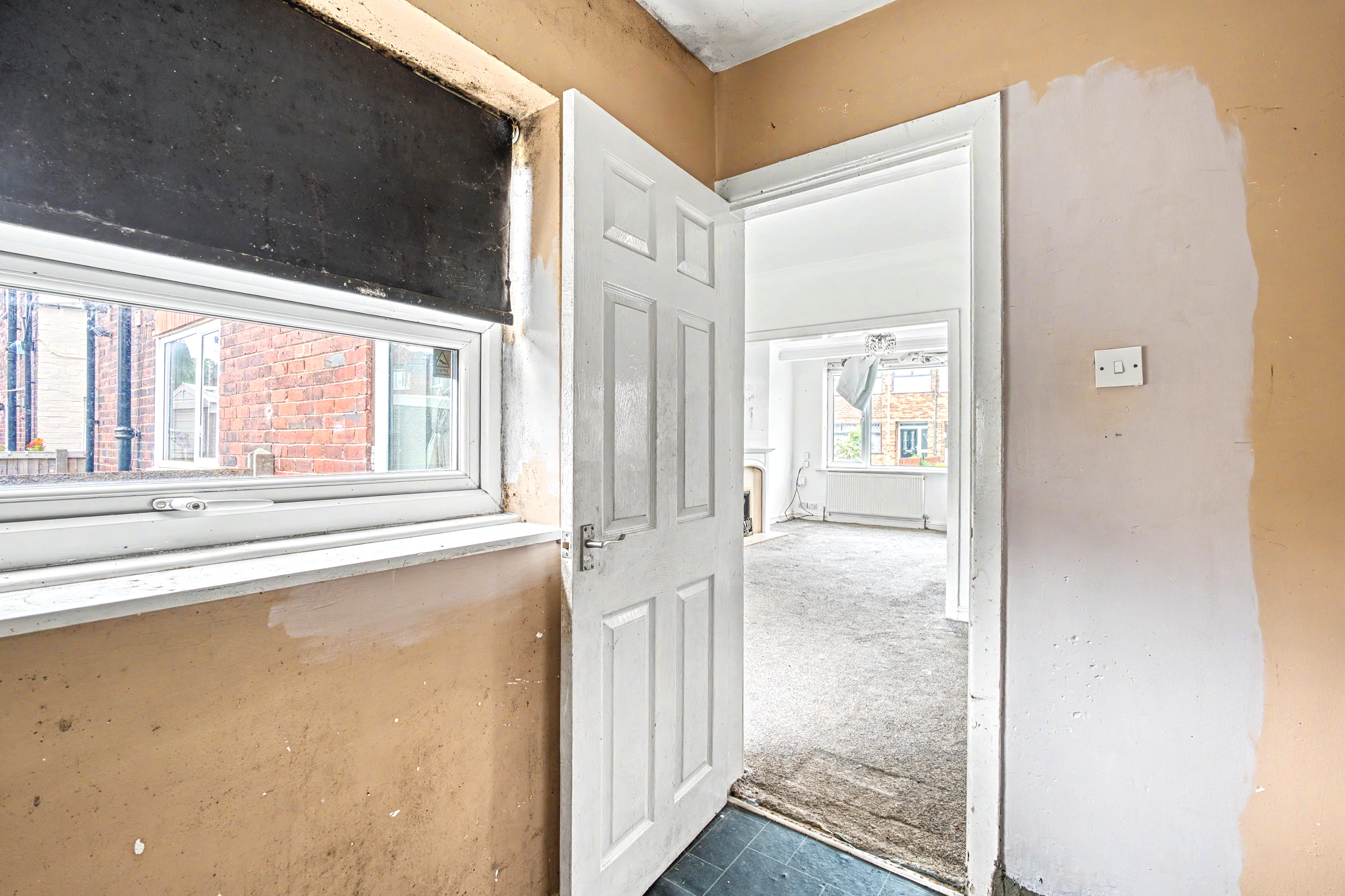 Image 9 of 20