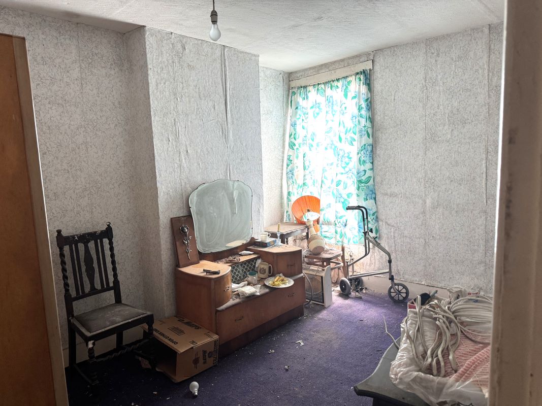 Image 7 of 8