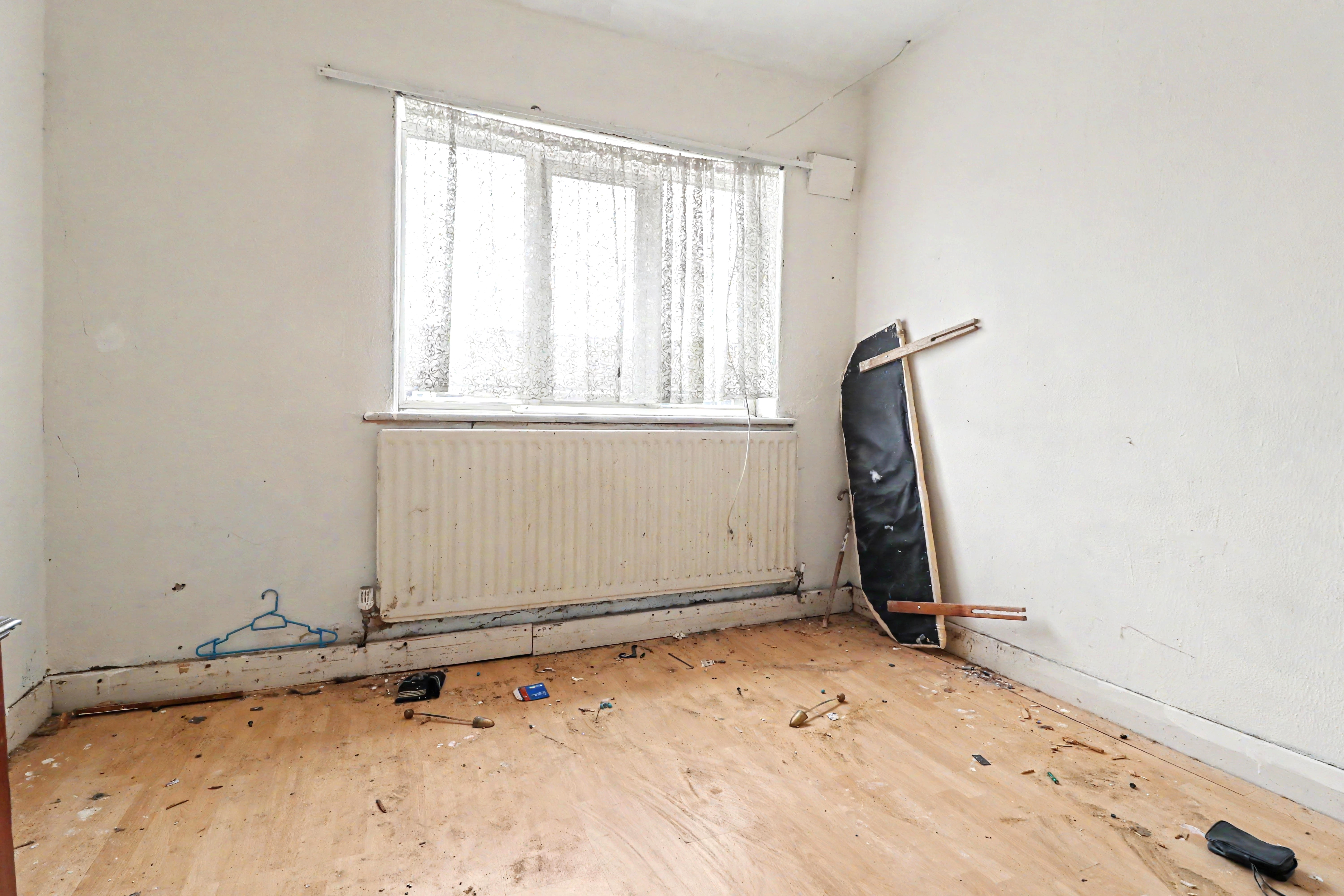 Image 9 of 13