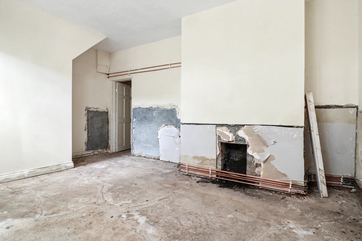Image 3 of 11