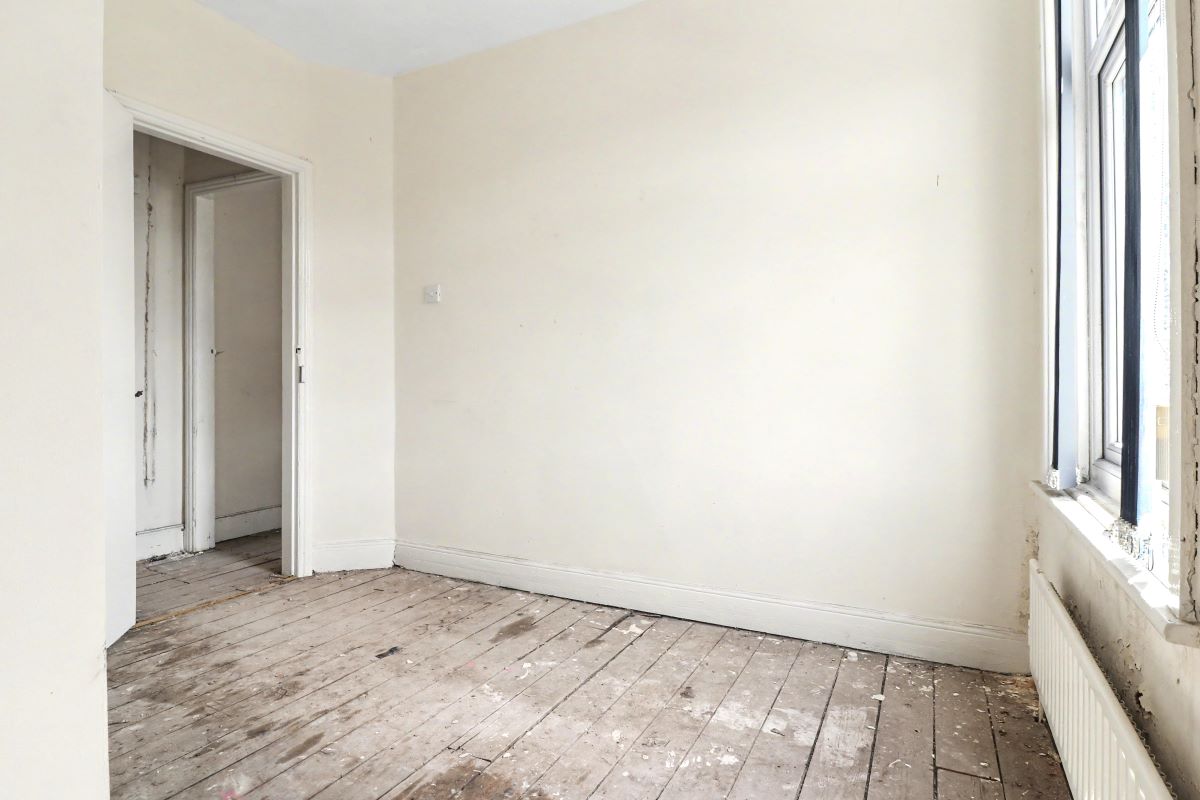 Image 8 of 11