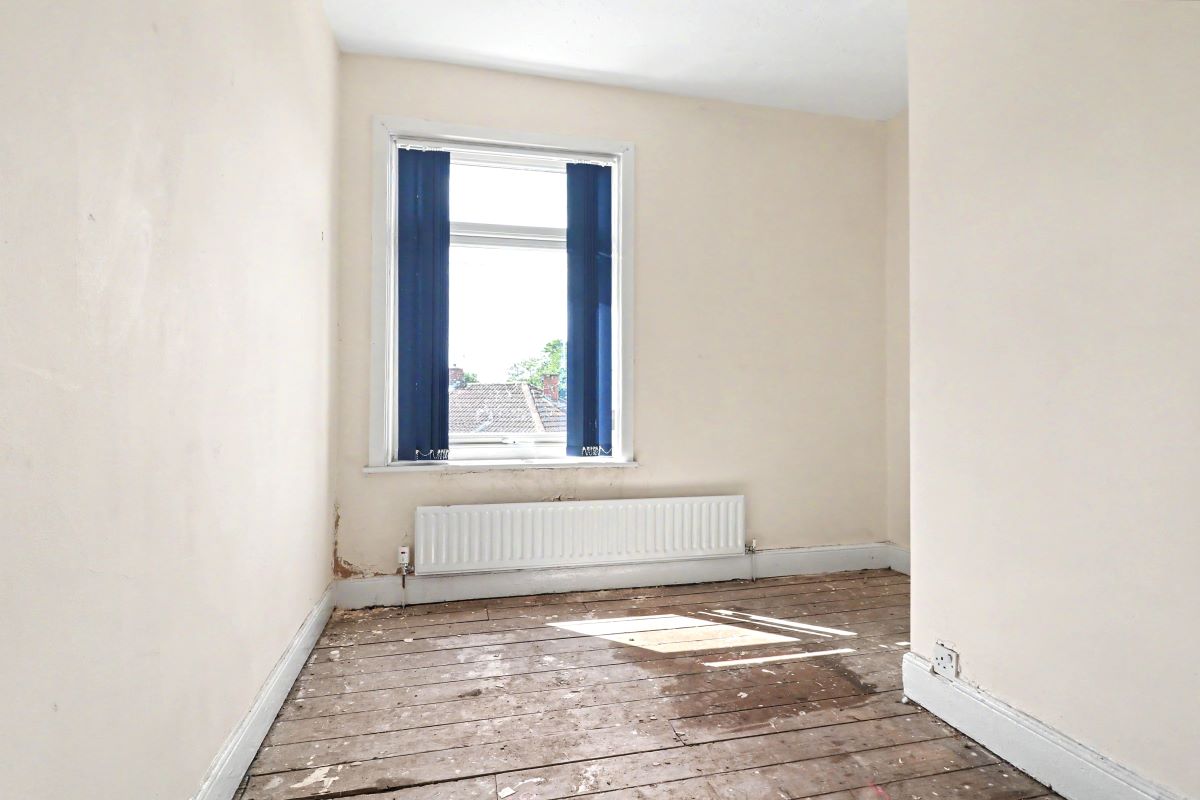 Image 7 of 11