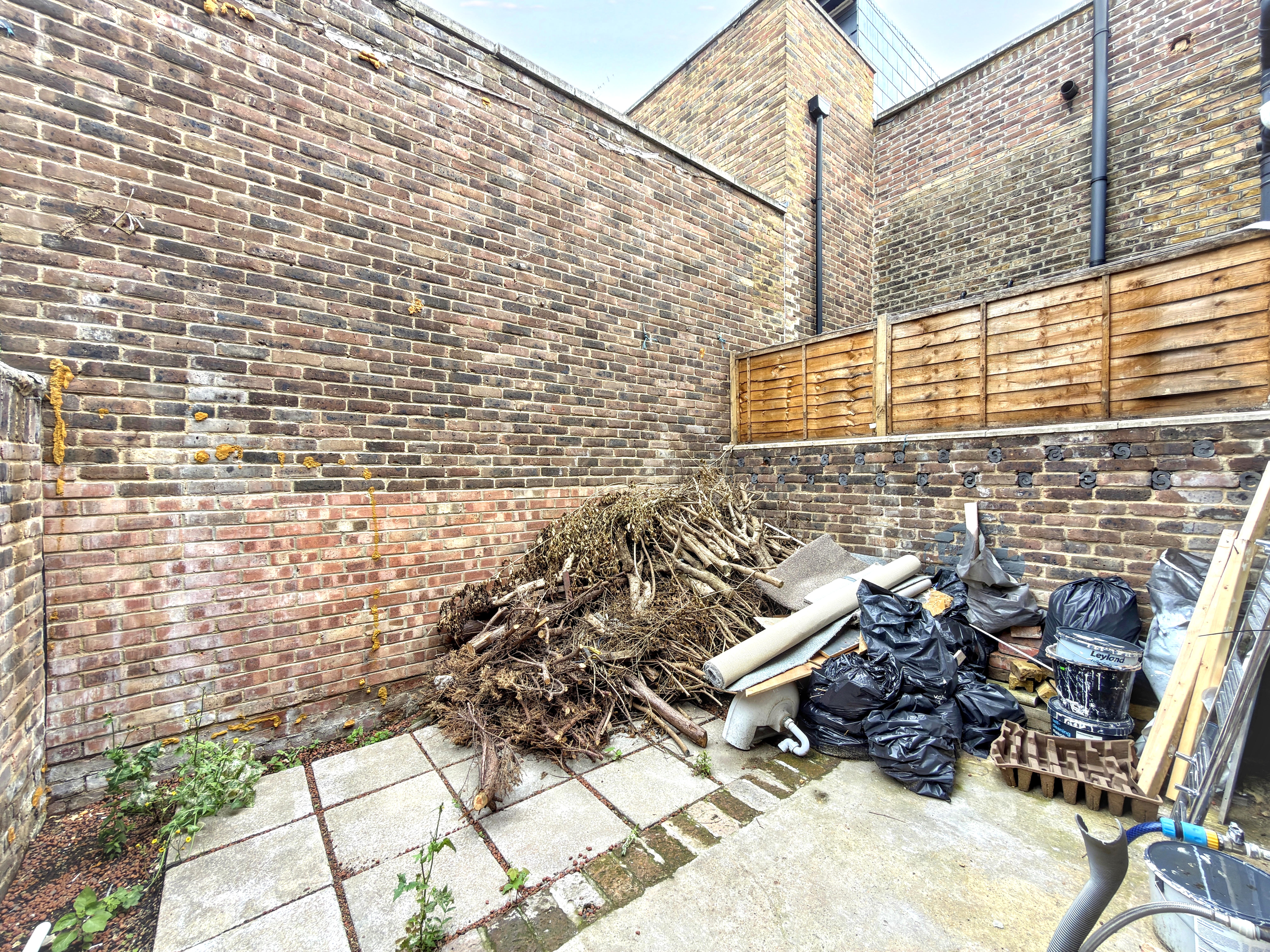 Image 11 of 11