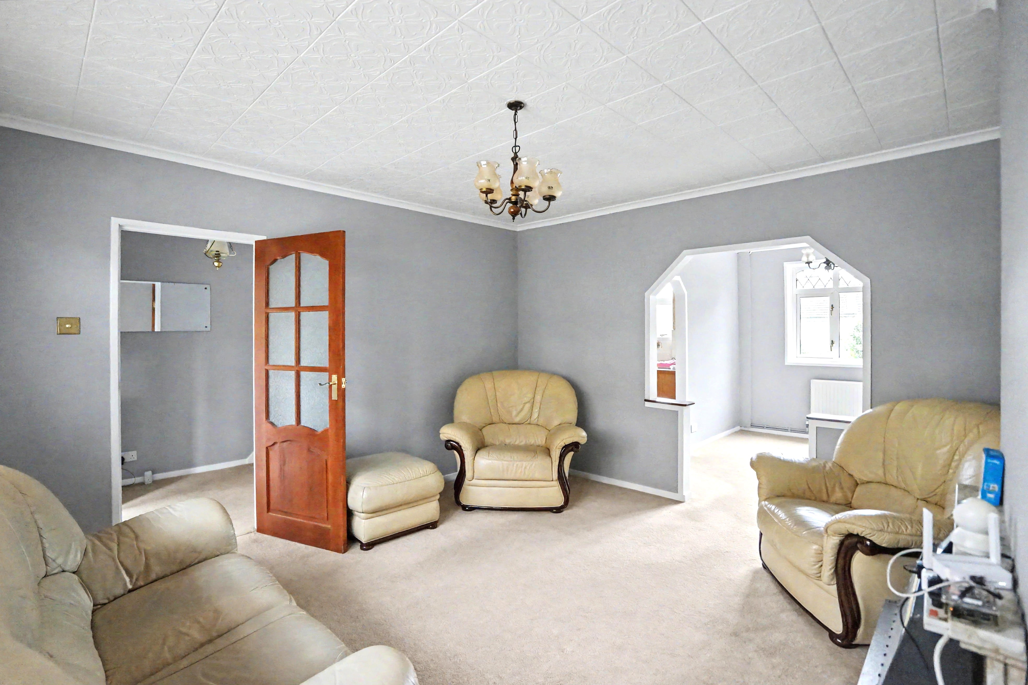 Image 2 of 21