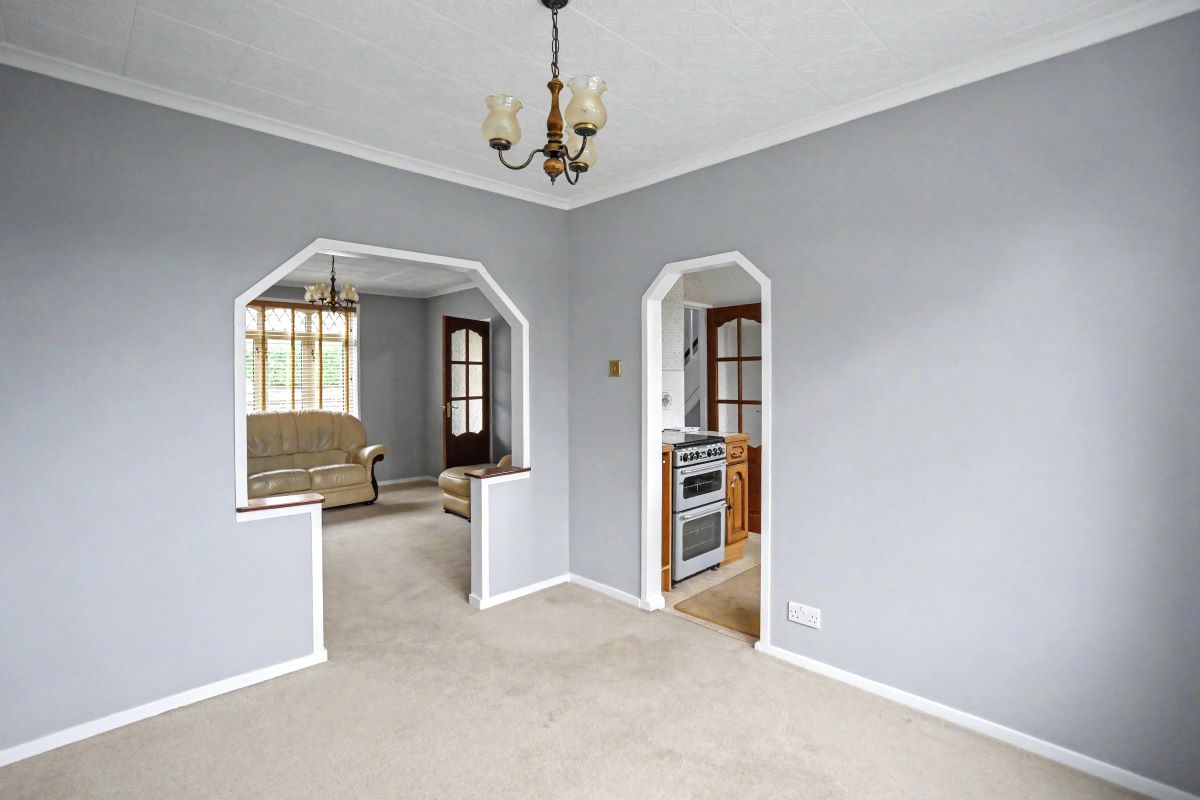 Image 6 of 21