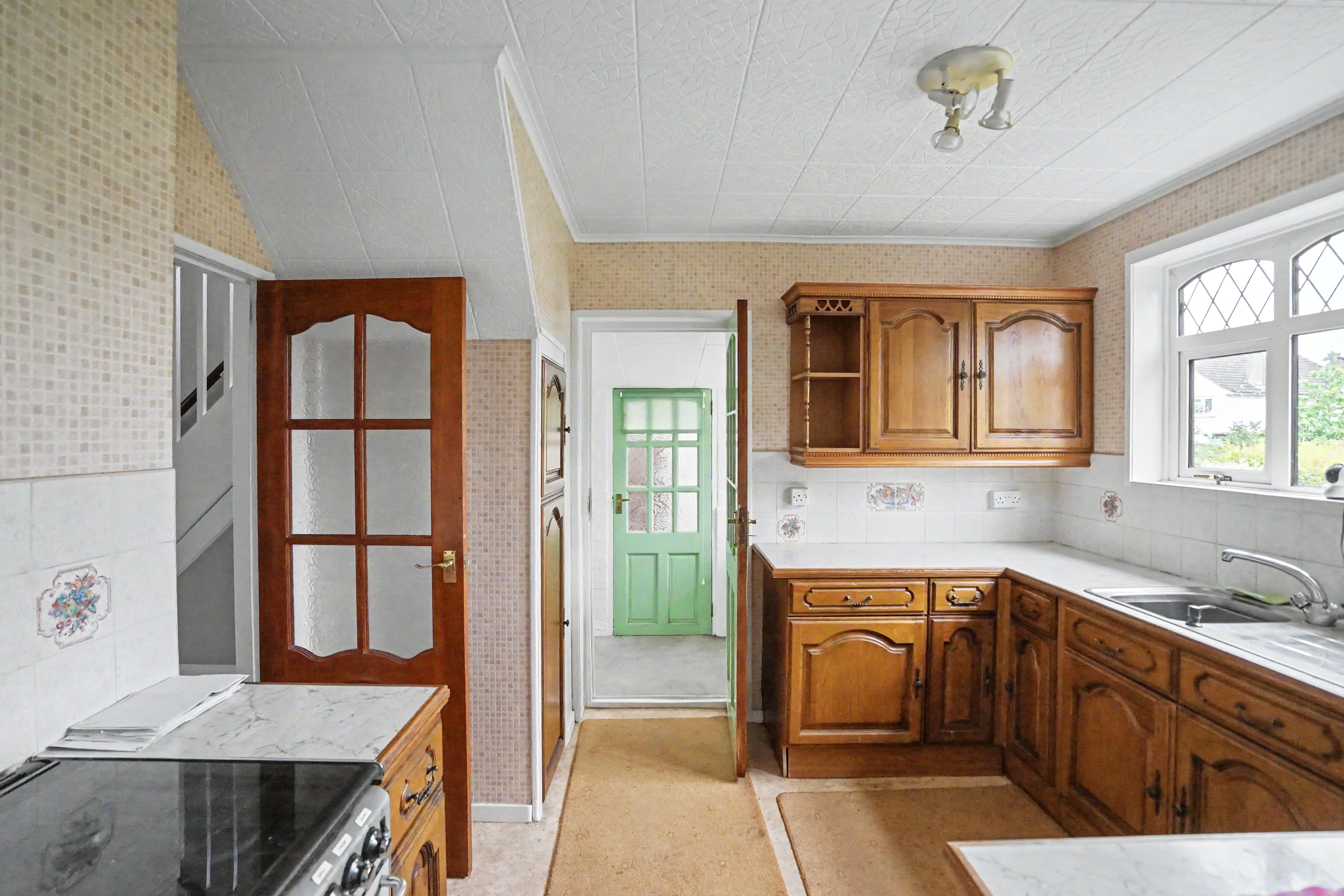 Image 8 of 21