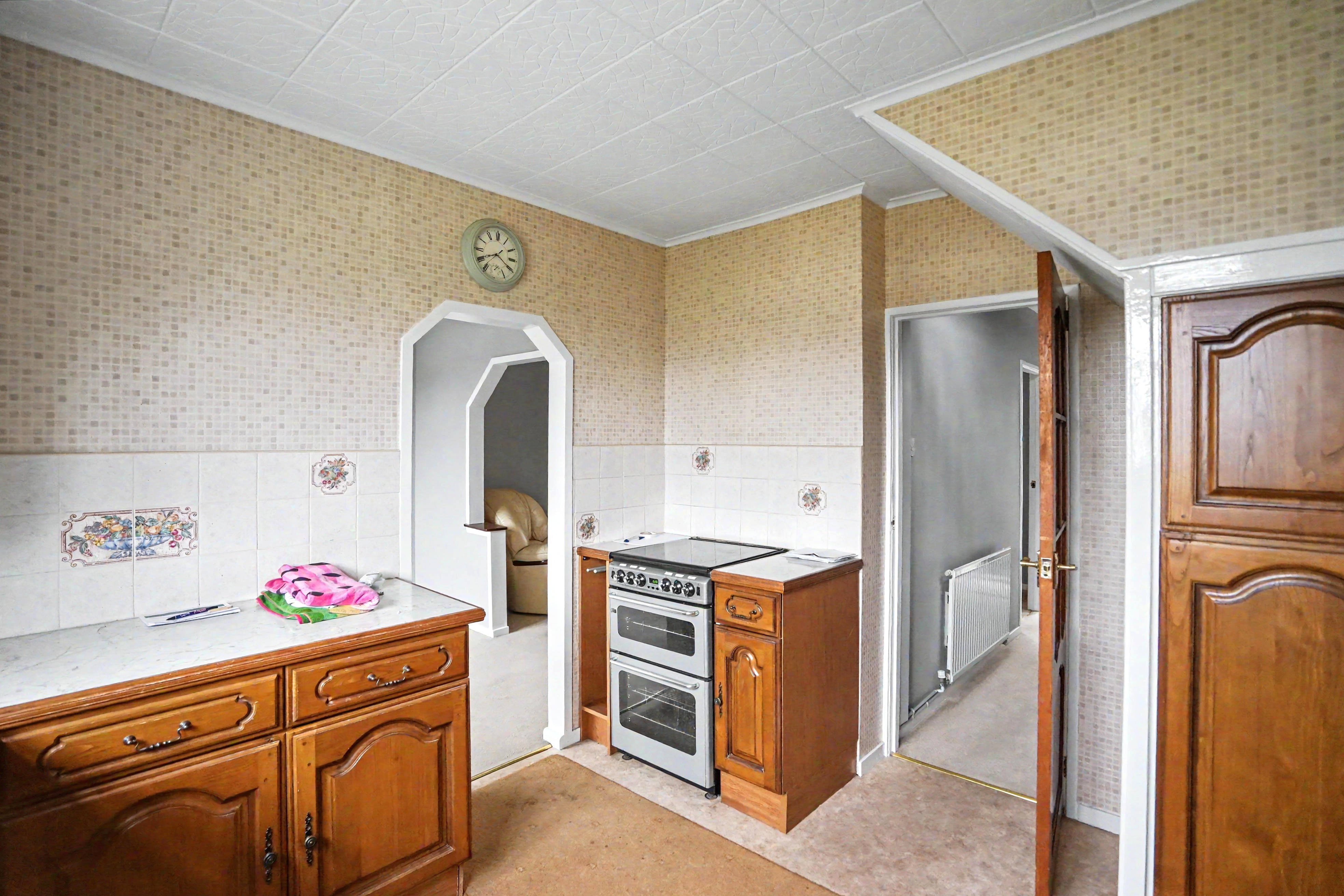 Image 10 of 21