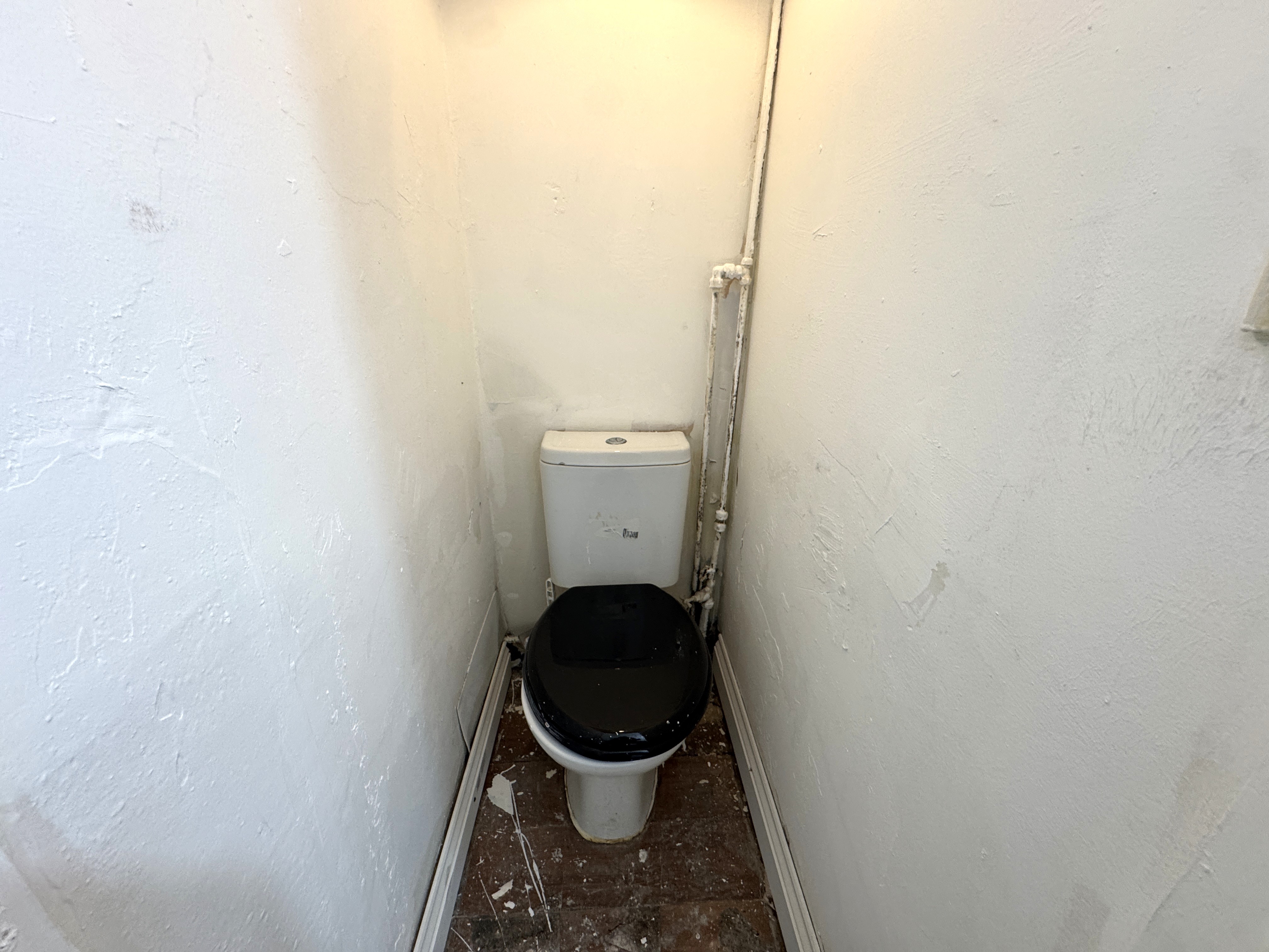 Image 10 of 13