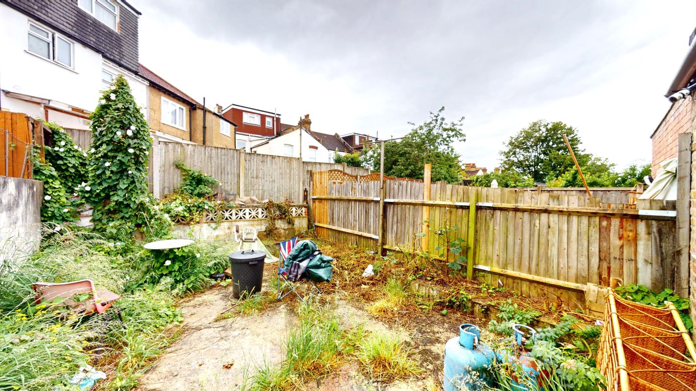 Image 11 of 11