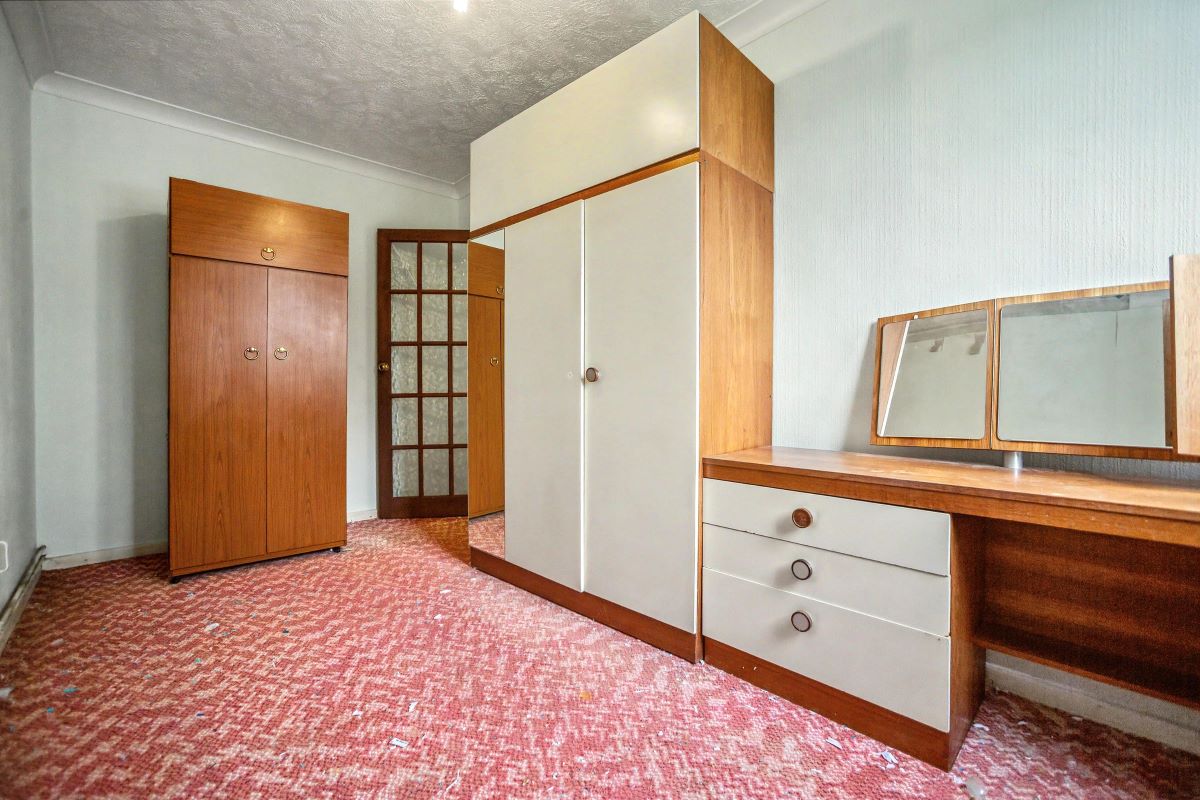 Image 11 of 12
