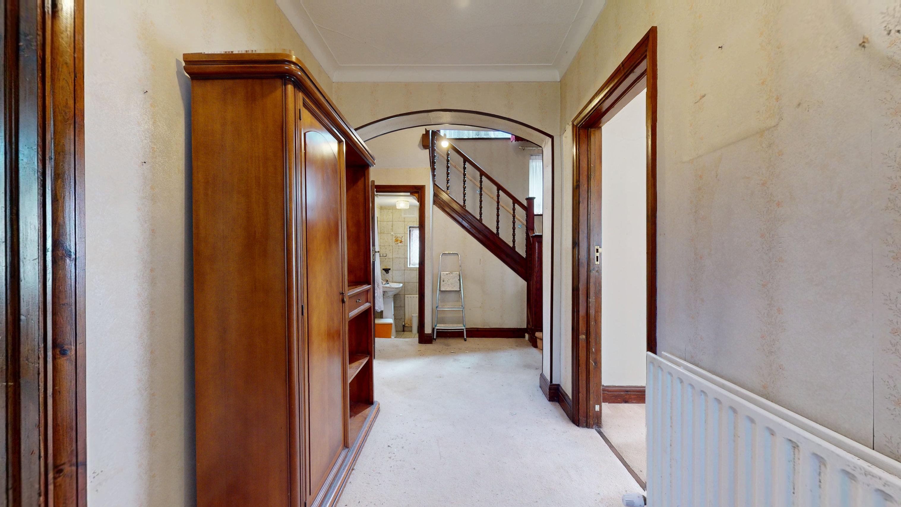 Image 18 of 27