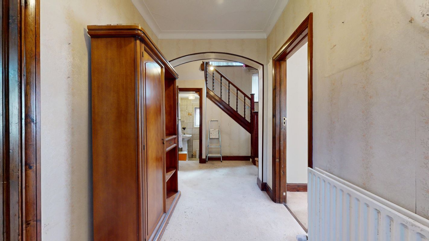 Image 18 of 27