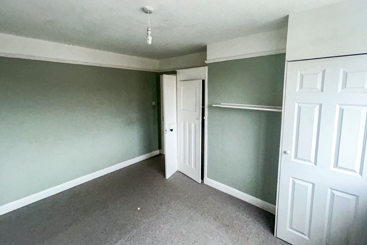 Image 8 of 24
