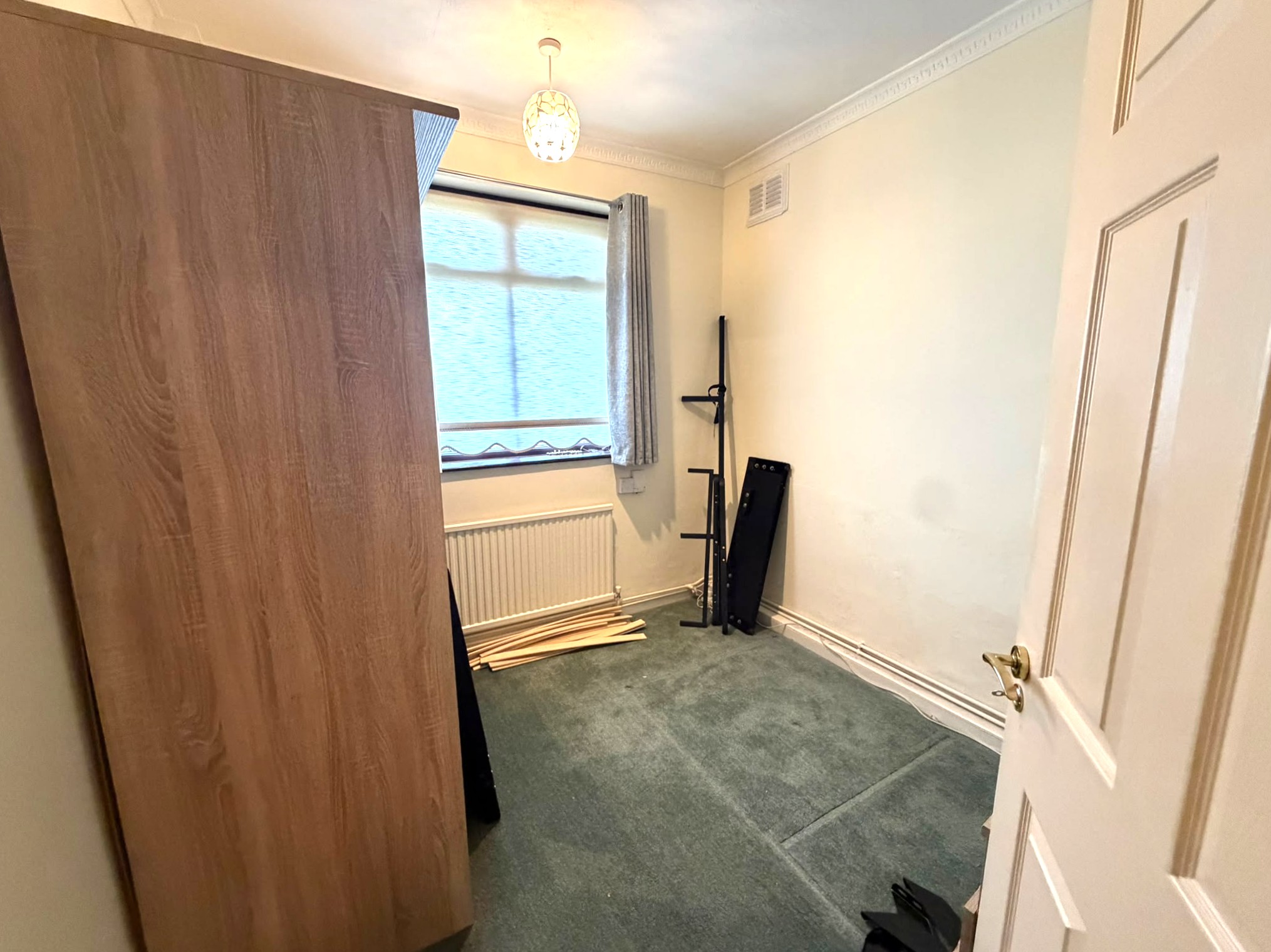 Image 10 of 14